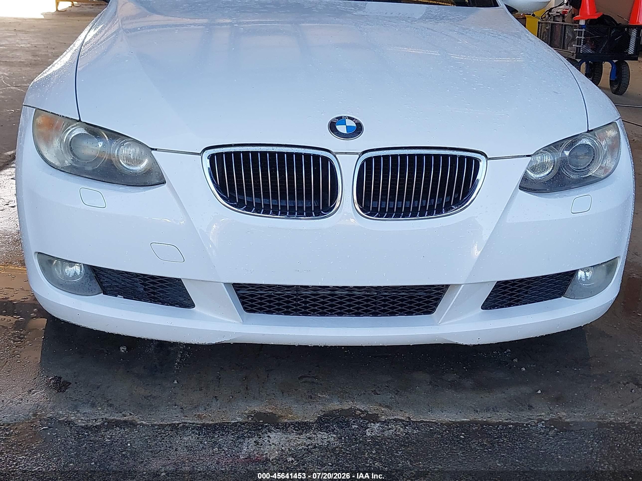 2009 Bmw 328i   White vin: WBAWB33539P138565
