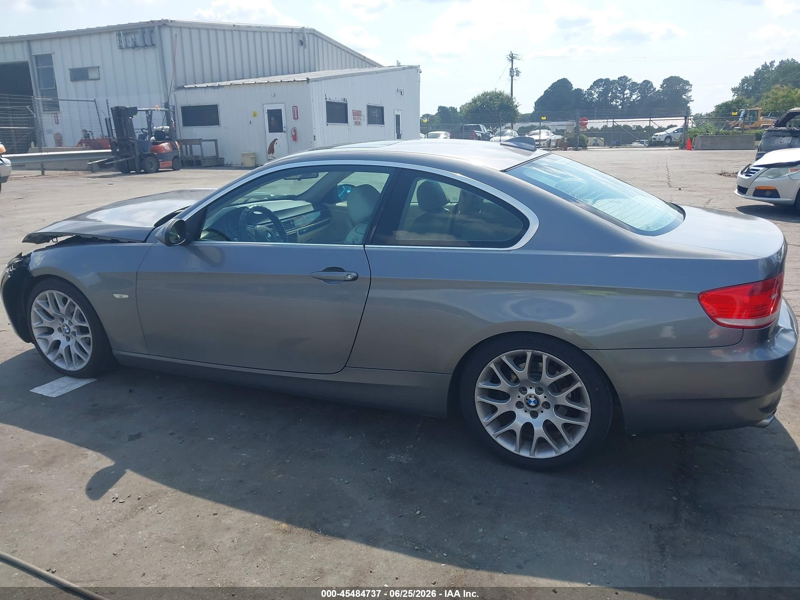 2007 Bmw 328i   Gray vin: WBAWB33547PV70787