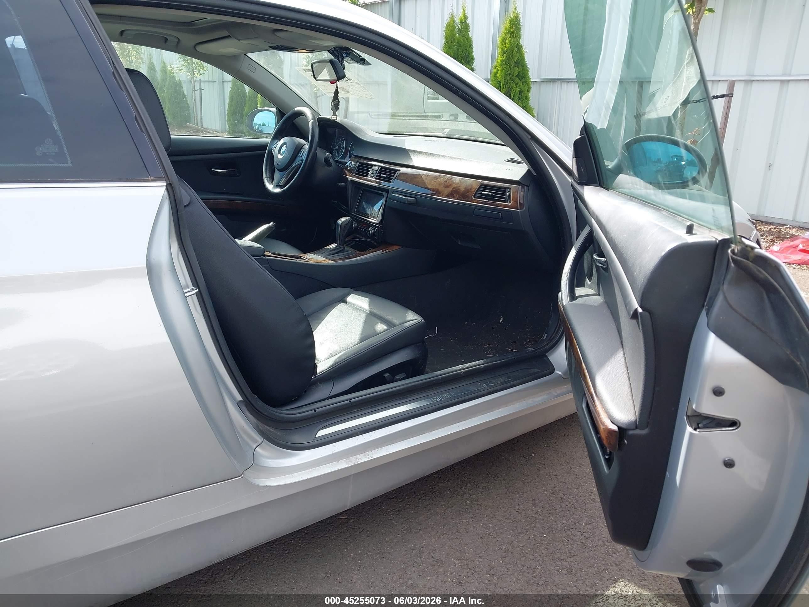 2007 Bmw 328i   Silver vin: WBAWB33547PV72460