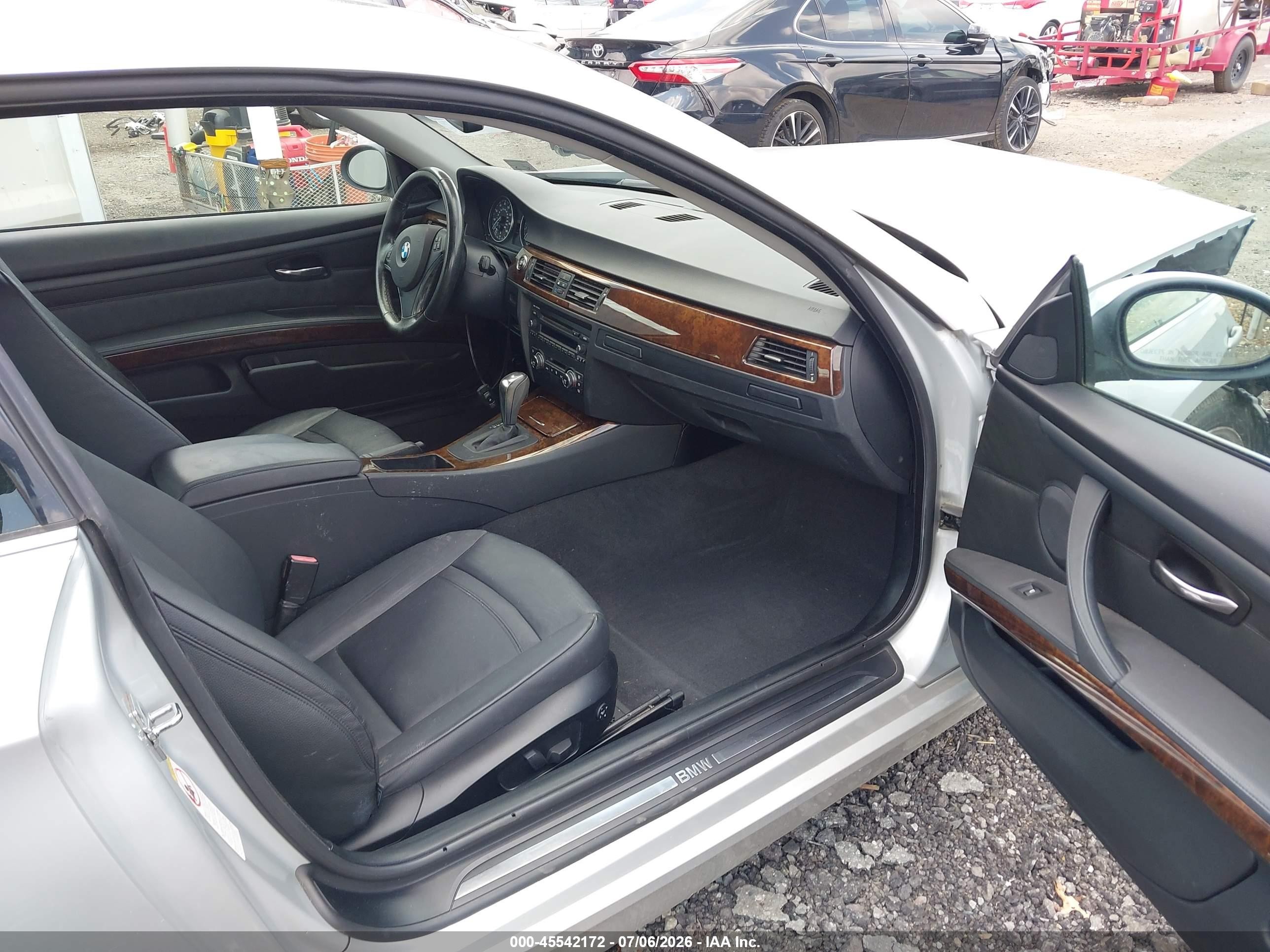 2008 Bmw 328i   Silver vin: WBAWB33548P134474