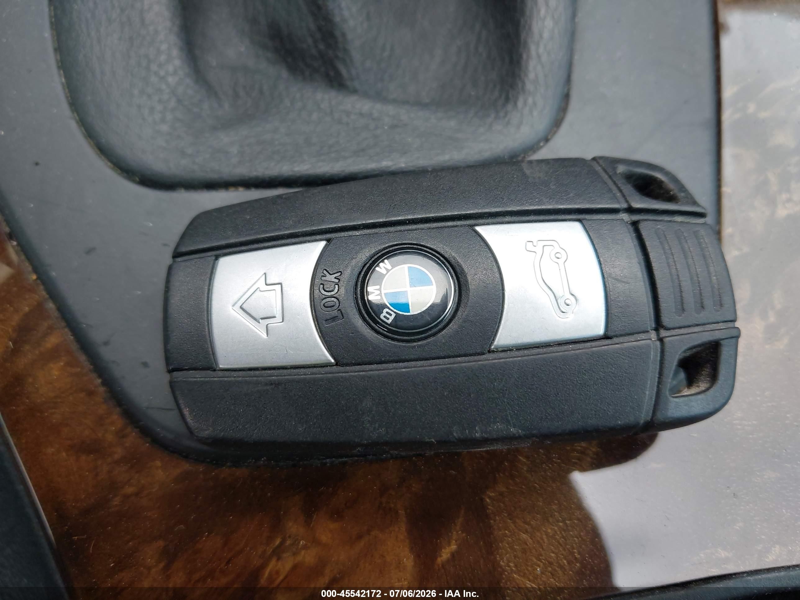 2008 Bmw 328i   Silver vin: WBAWB33548P134474