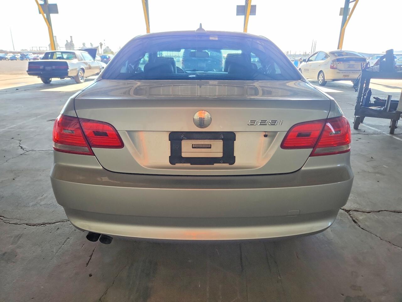 2007 Bmw 328 I Silver vin: WBAWB33567PV70676