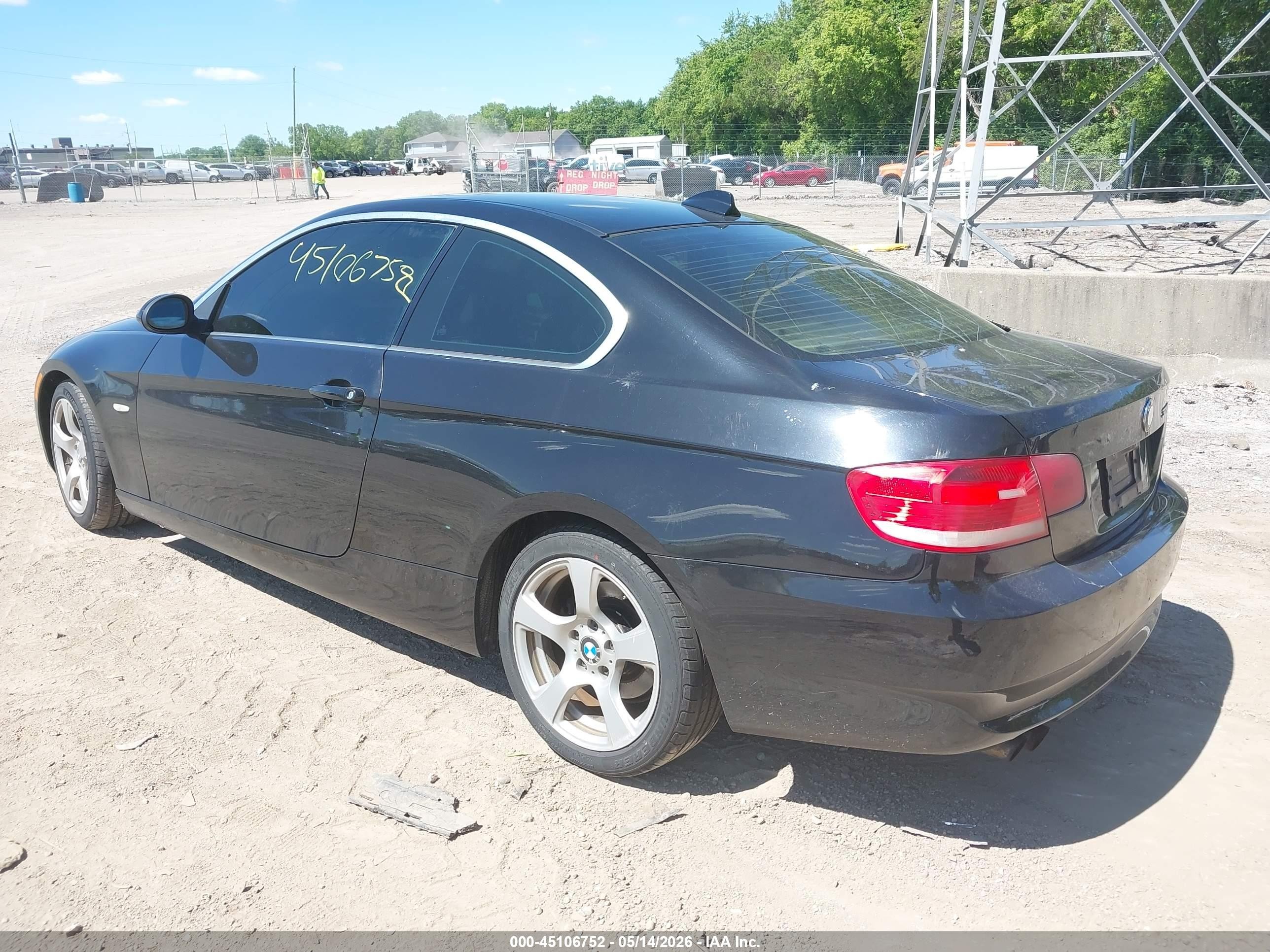 2009 Bmw 328i   Black vin: WBAWB33579P135894