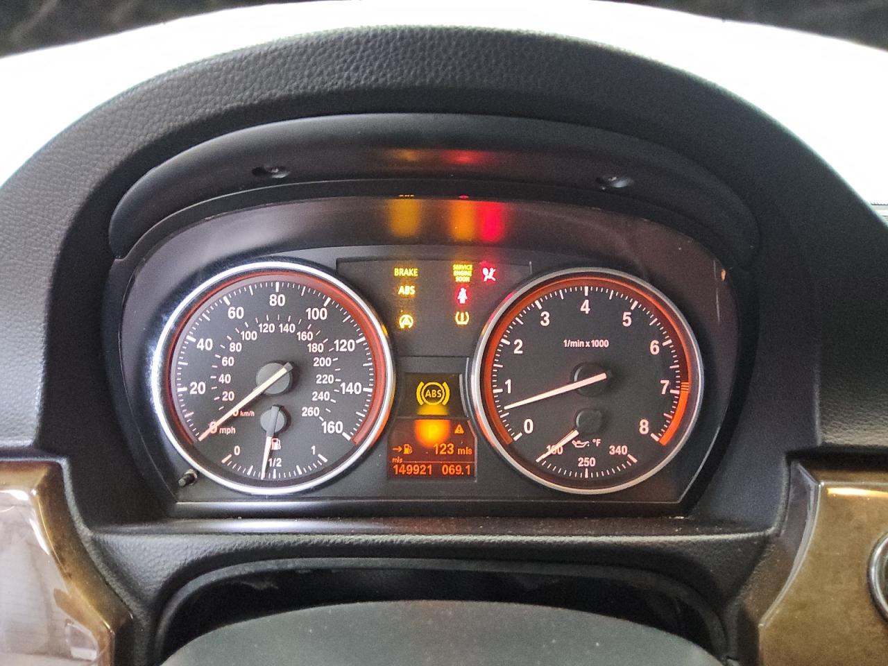 2009 Bmw 328 I Red vin: WBAWB33579P136611 Damage: Warning Light - Engine, On, Unacceptable