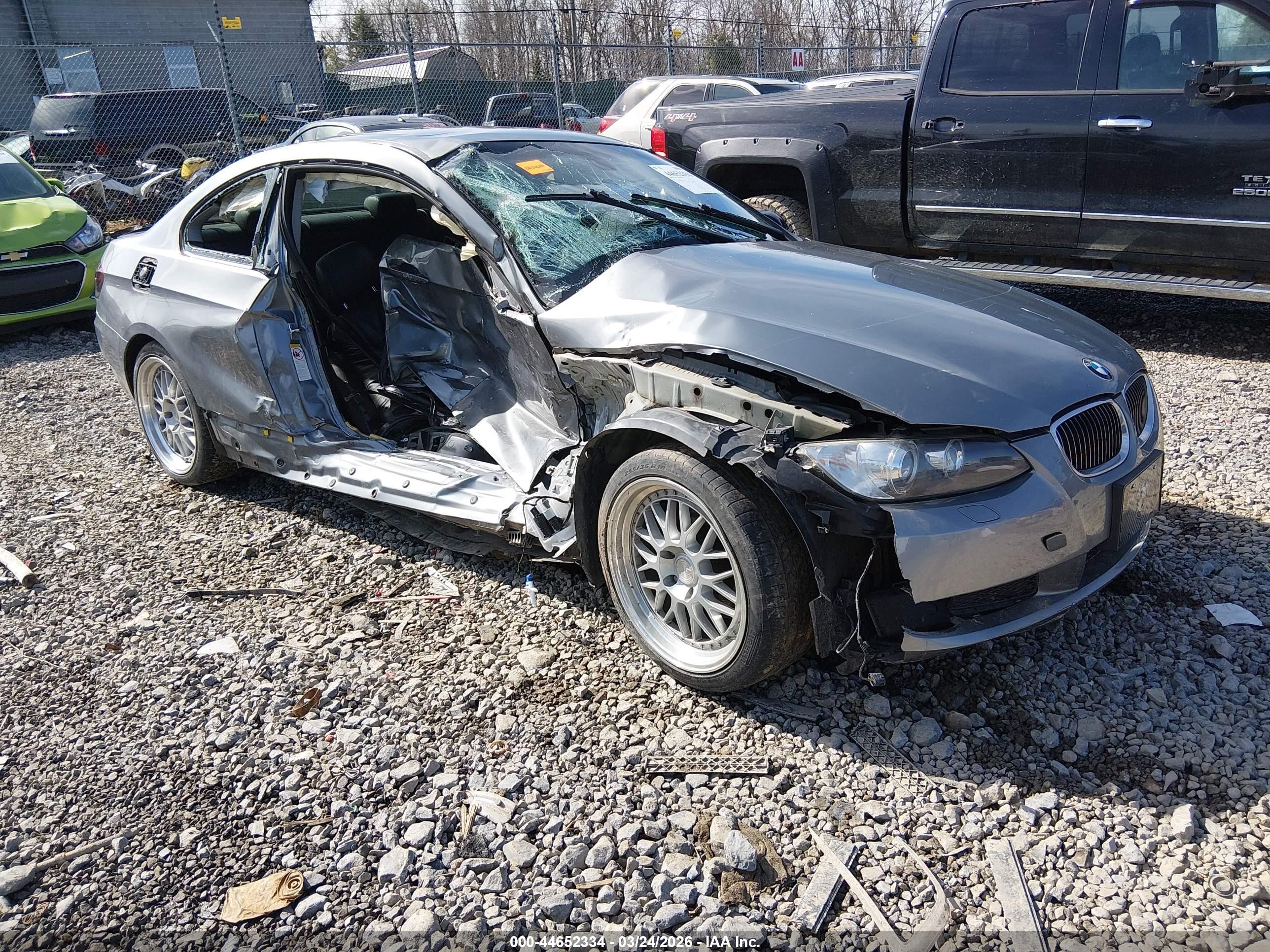 2008 Bmw 328i   Silver vin: WBAWB33588PU89227