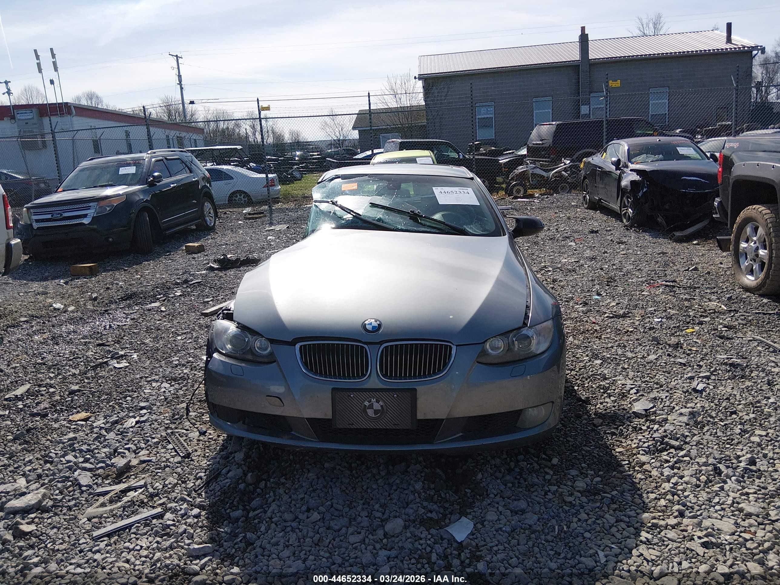 2008 Bmw 328i   Silver vin: WBAWB33588PU89227