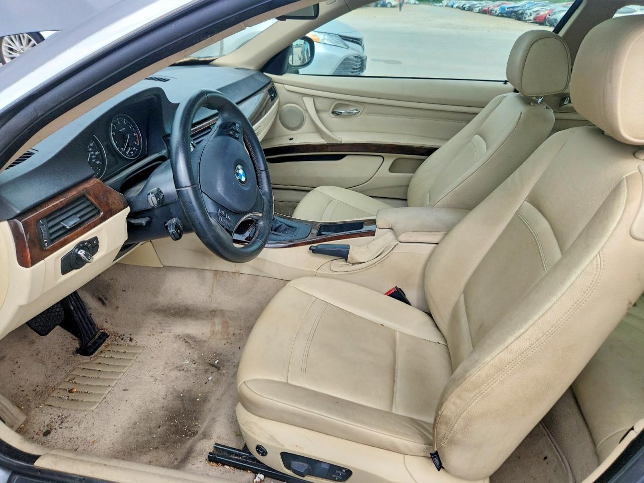 2010 Bmw 328 I Серый vin: WBAWB3C50AP139810