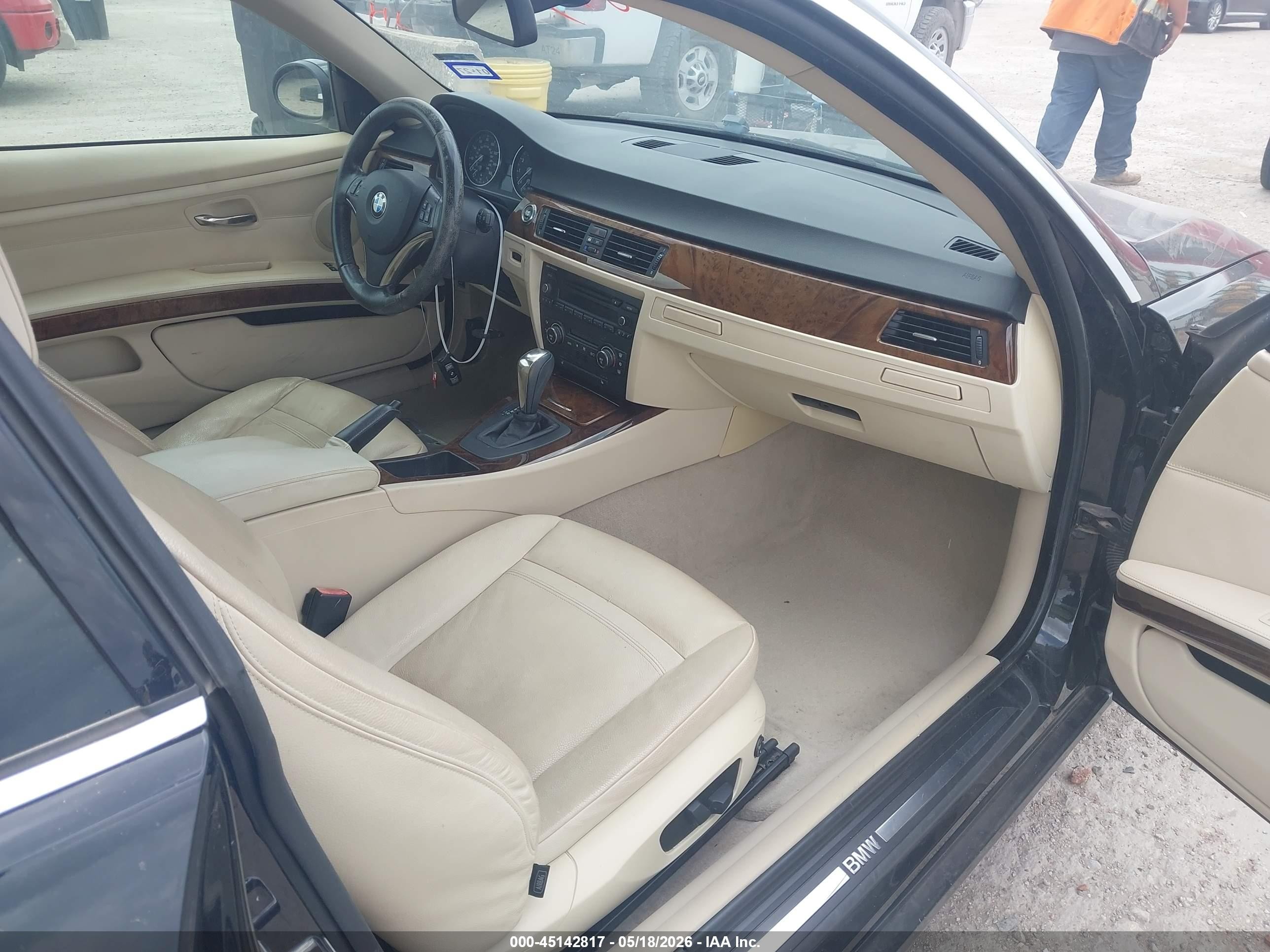 2007 Bmw 335i   Black vin: WBAWB73527P036131