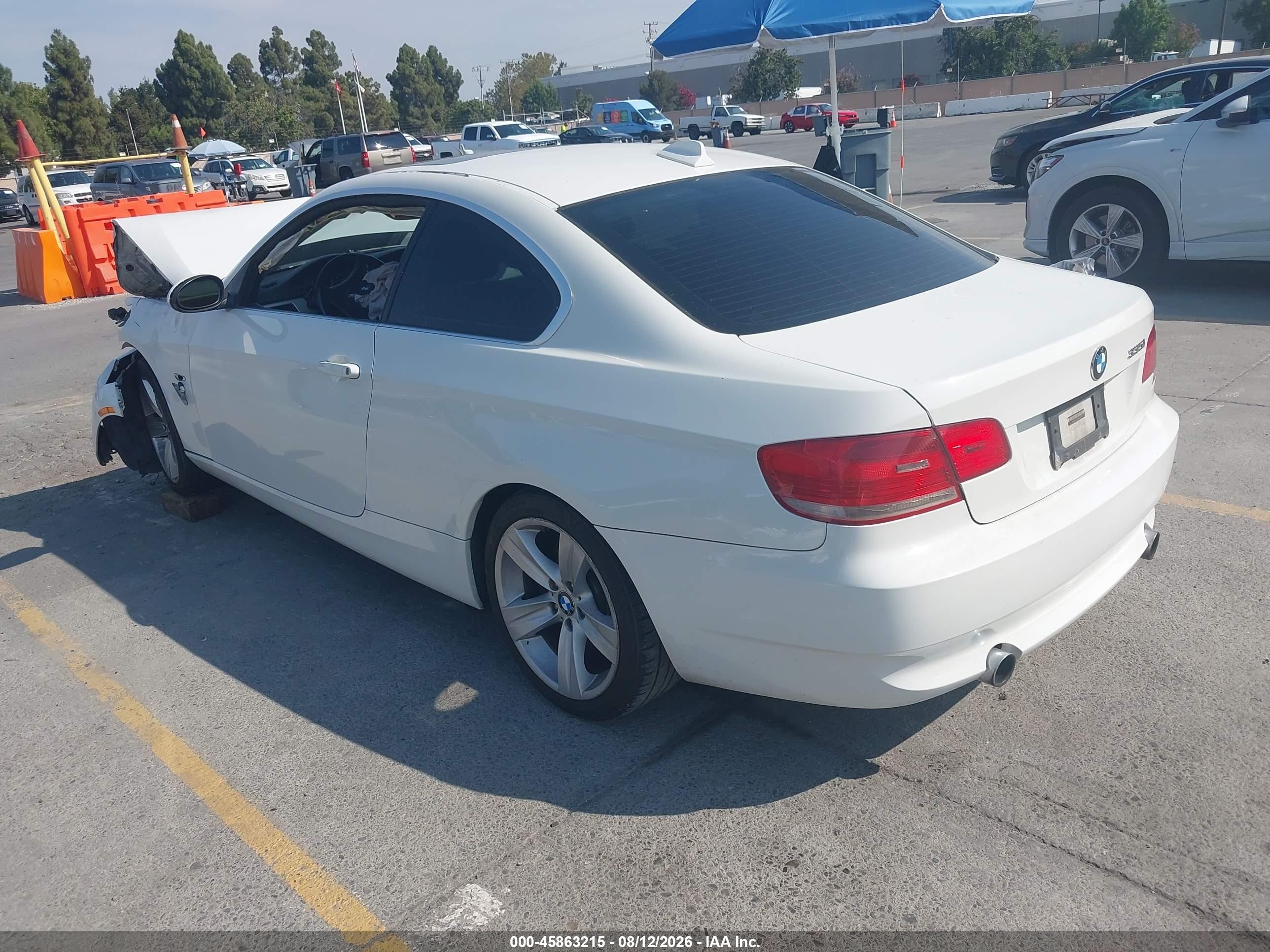 2008 Bmw 335i   White vin: WBAWB73528P039306