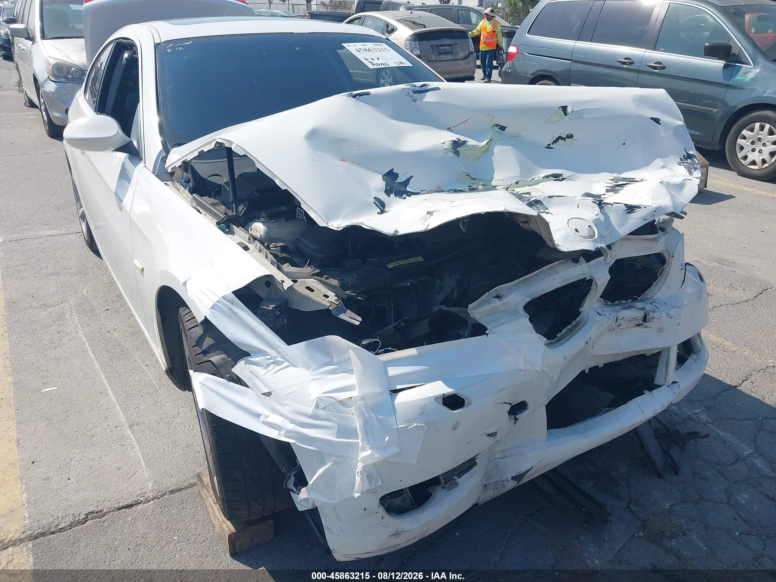 2008 Bmw 335i   White vin: WBAWB73528P039306