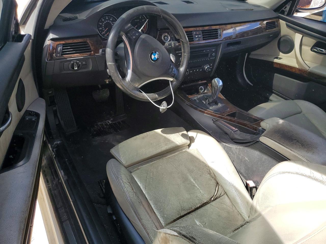 2009 Bmw 335 I Two Tone vin: WBAWB73529P044622