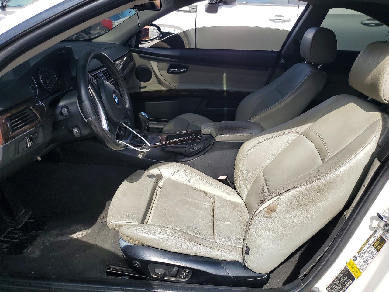 2009 Bmw 335 I Two Tone vin: WBAWB73529P044622