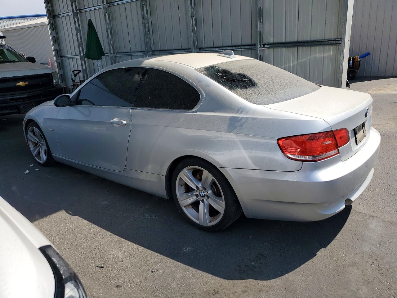 2008 Bmw 335 I Silver vin: WBAWB73548P041915