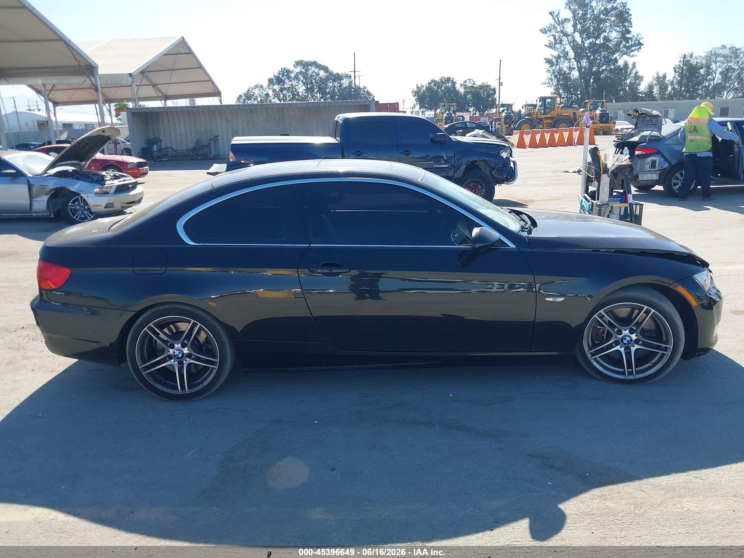 2007 Bmw 335i   Black vin: WBAWB73587PV83307