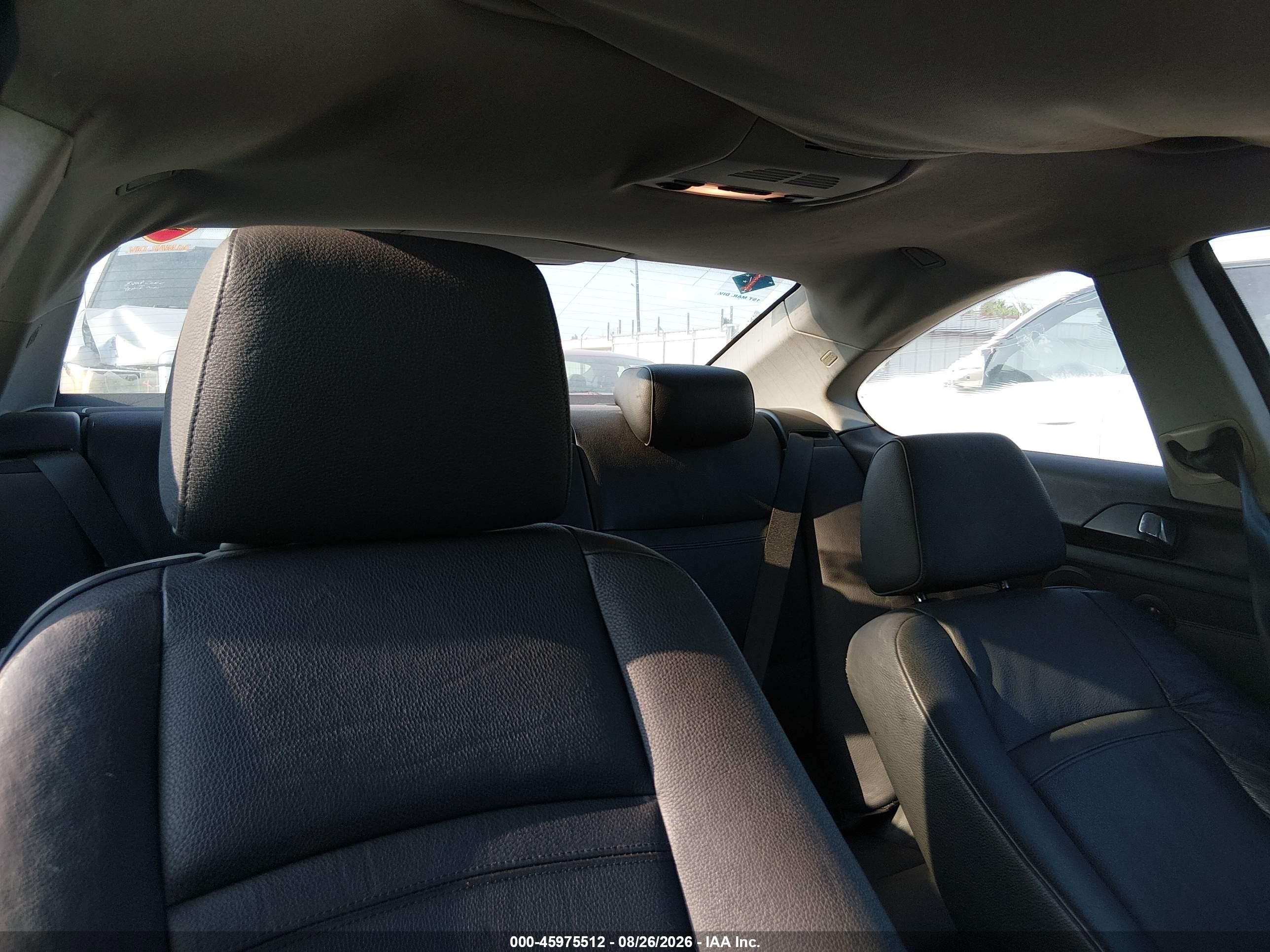 2008 Bmw 335i   Silver vin: WBAWB73598P039433