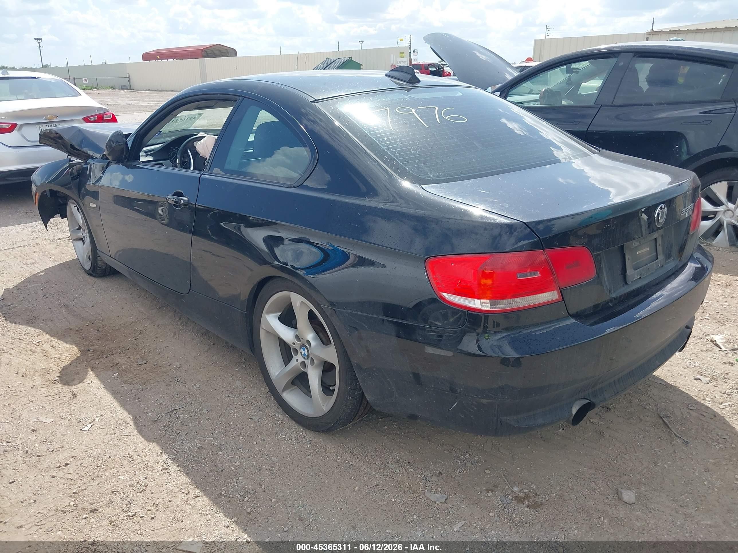 2010 Bmw 335i   Черный vin: WBAWB7C58AP048520