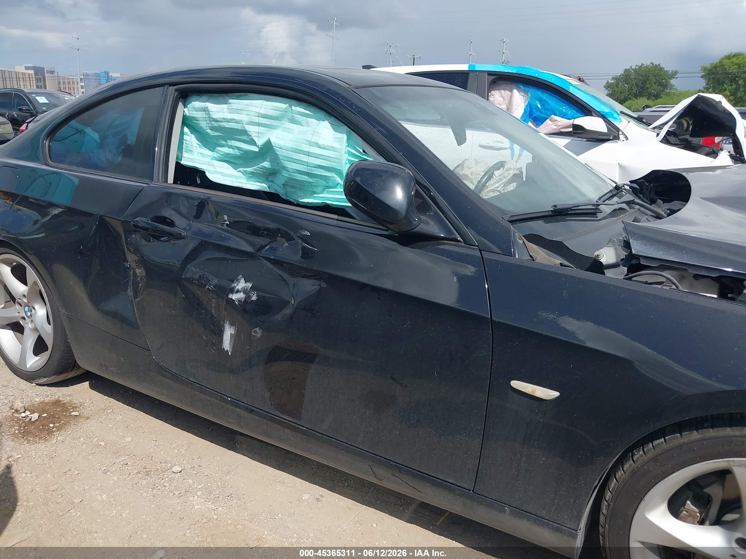2010 Bmw 335i   Черный vin: WBAWB7C58AP048520
