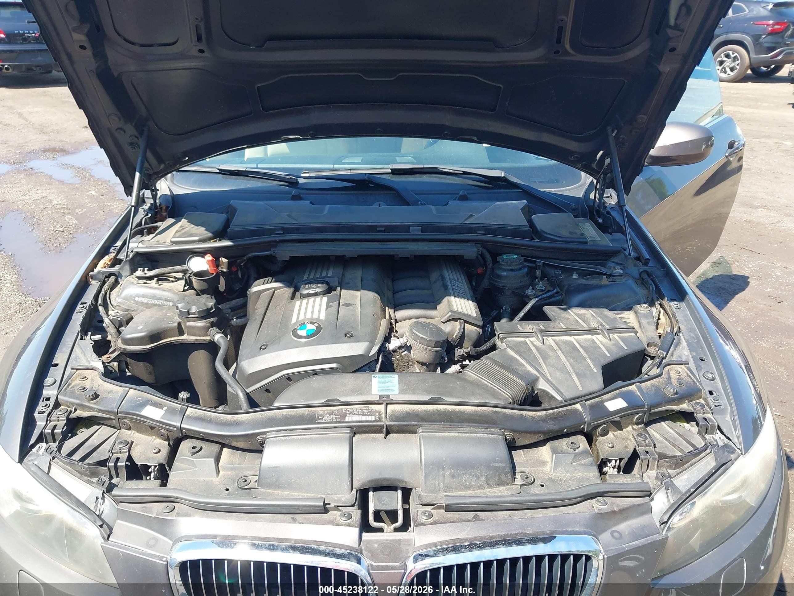 2010 Bmw 328i Xdrive Beige vin: WBAWC3C53AP471169