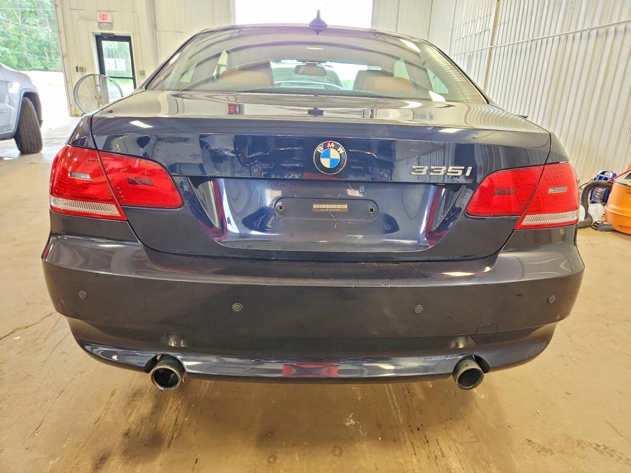 2009 Bmw 335 Xi Blue vin: WBAWC73539E068968