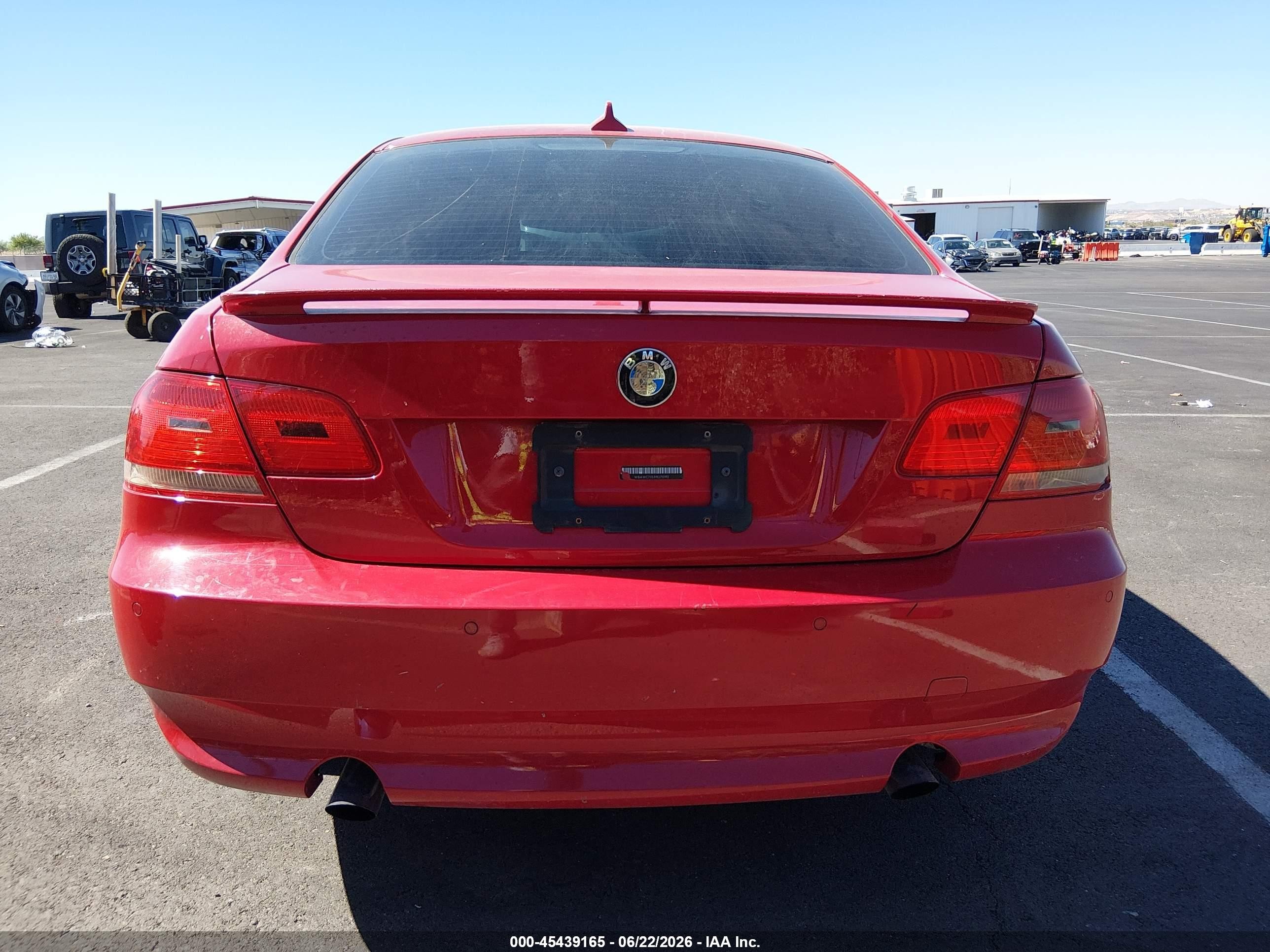 2009 Bmw 335i Xdrive Red vin: WBAWC73539E270192