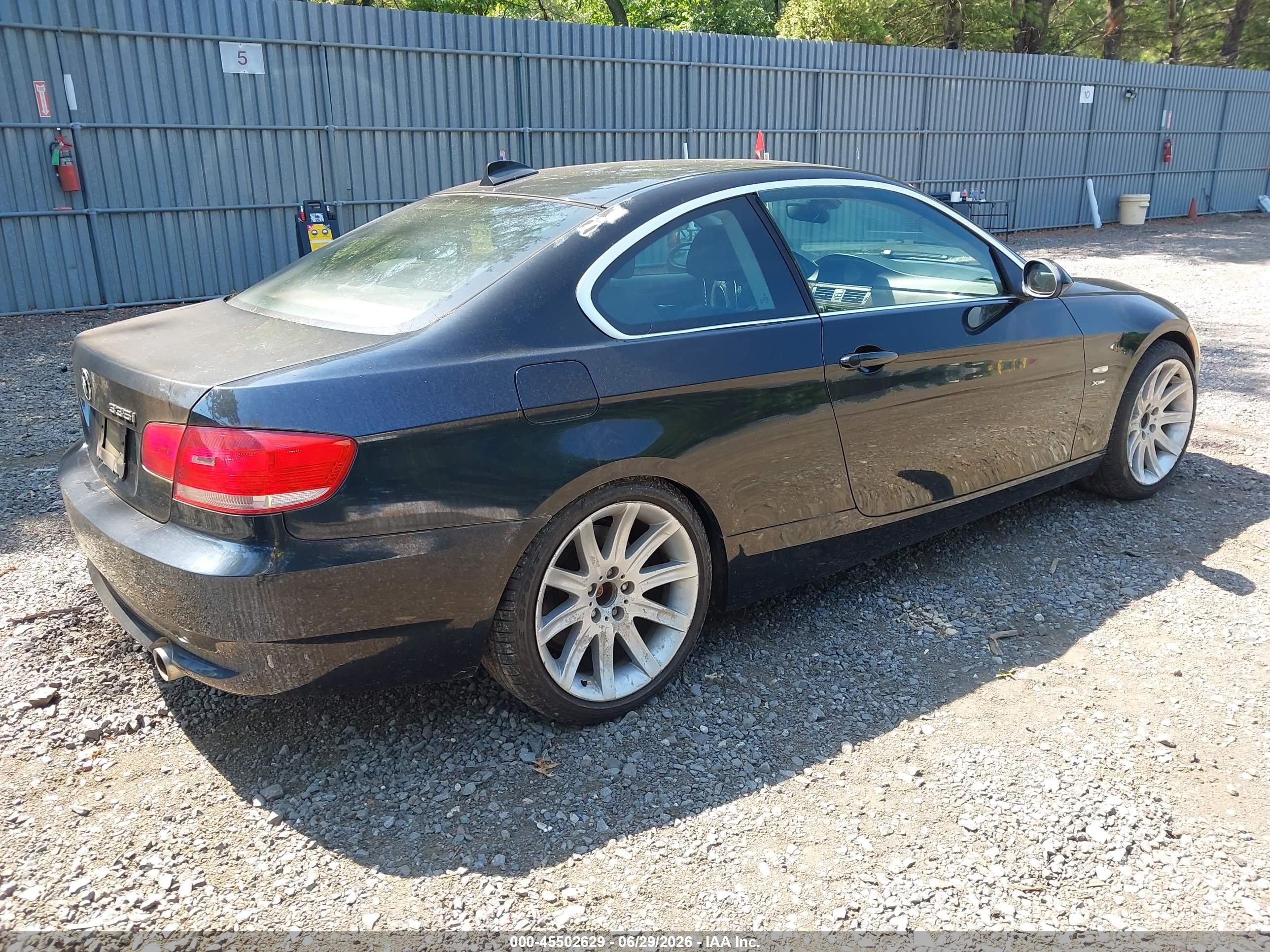 2009 Bmw 335i Xdrive Black vin: WBAWC735X9E063721