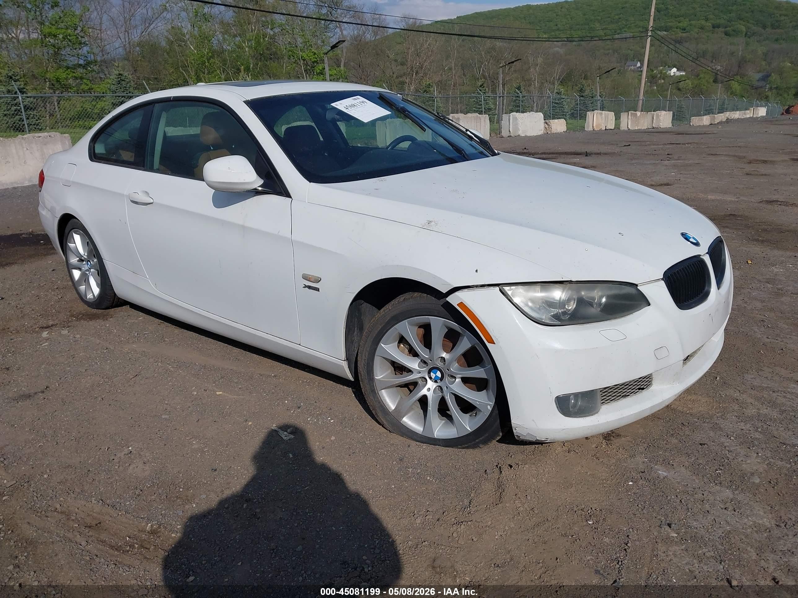 2010 Bmw 335i Xdrive White vin: WBAWC7C59AE270962