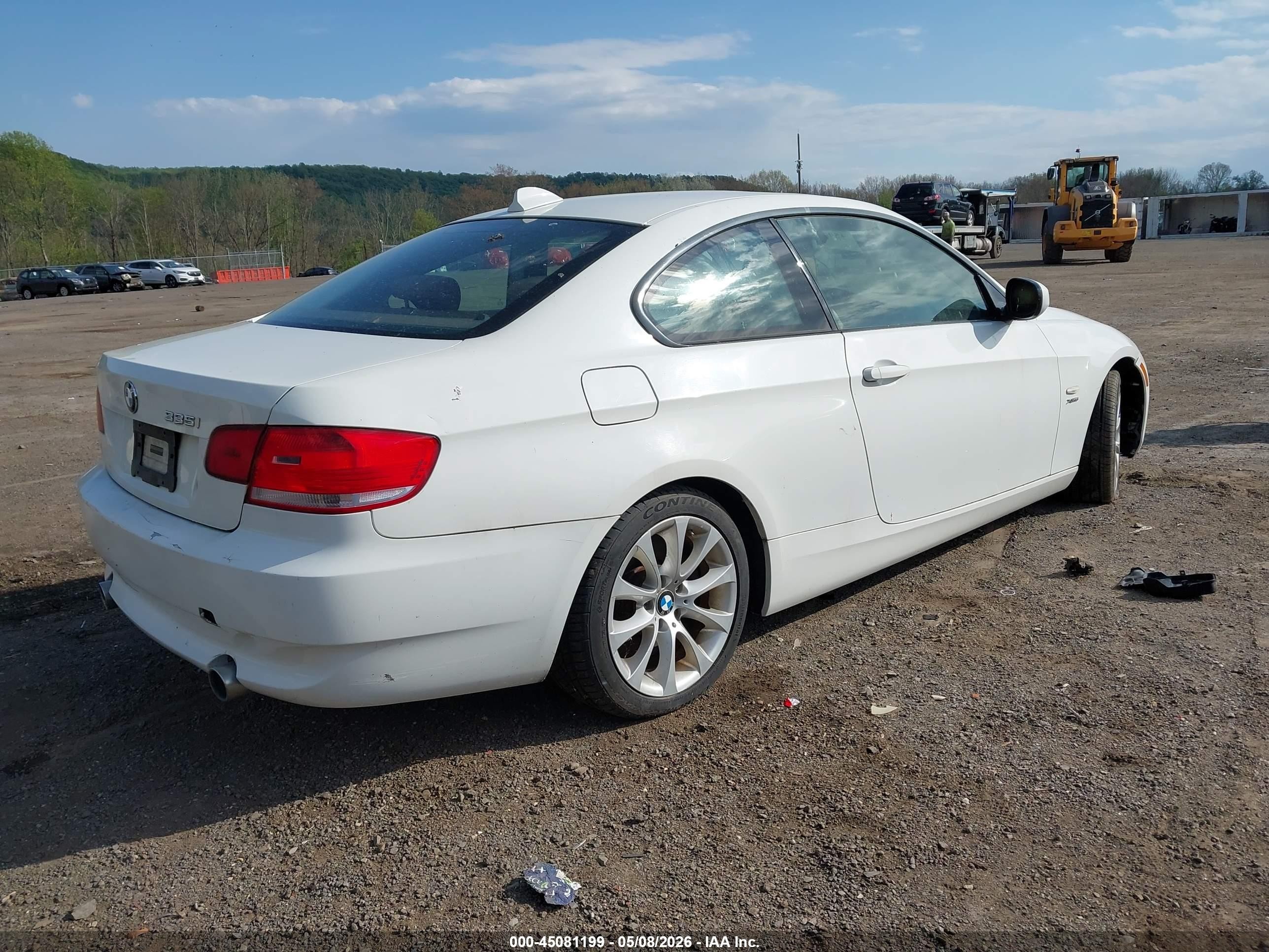 2010 Bmw 335i Xdrive White vin: WBAWC7C59AE270962