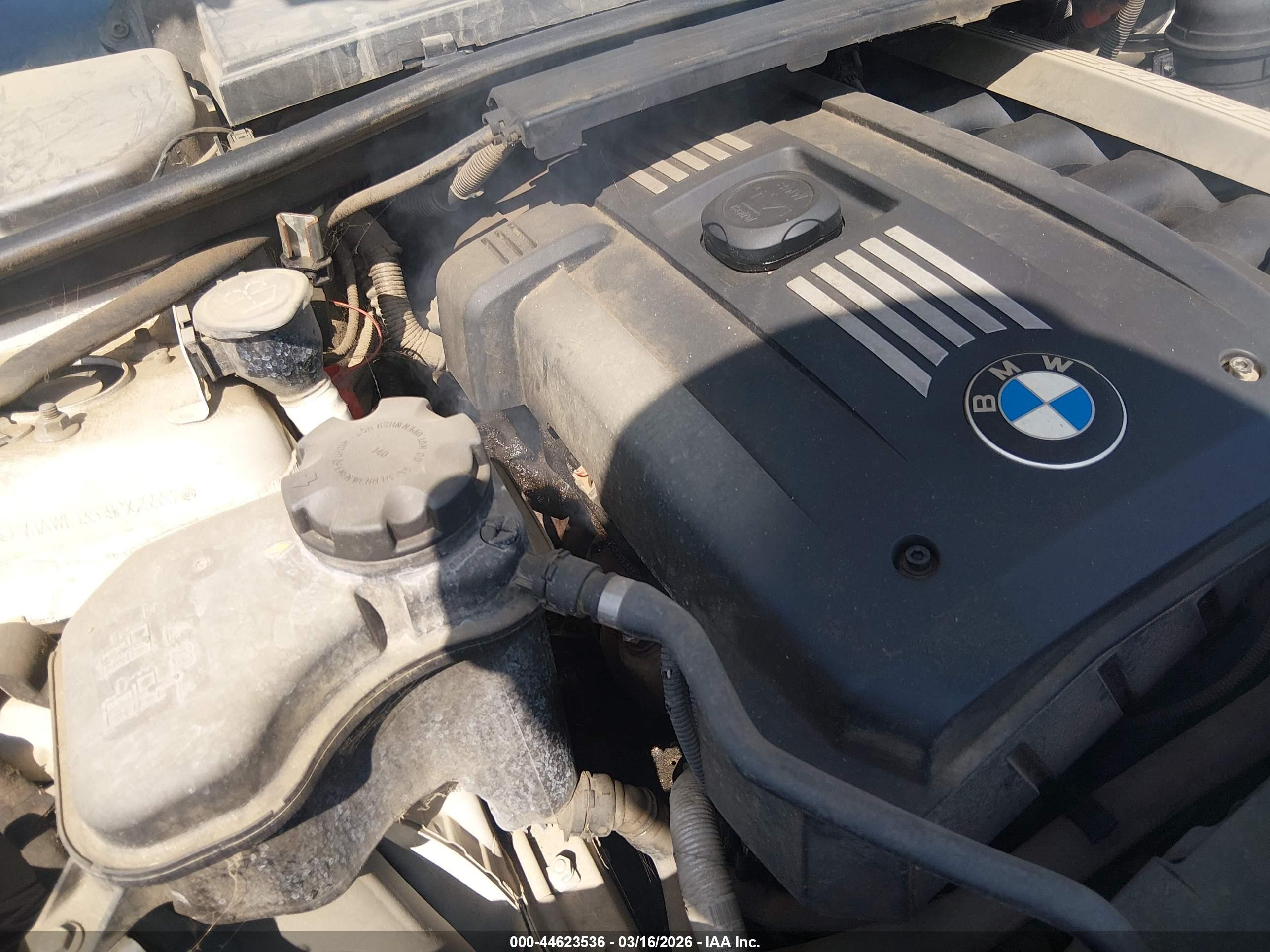 2009 Bmw 328i   Белый vin: WBAWL13519PX25557