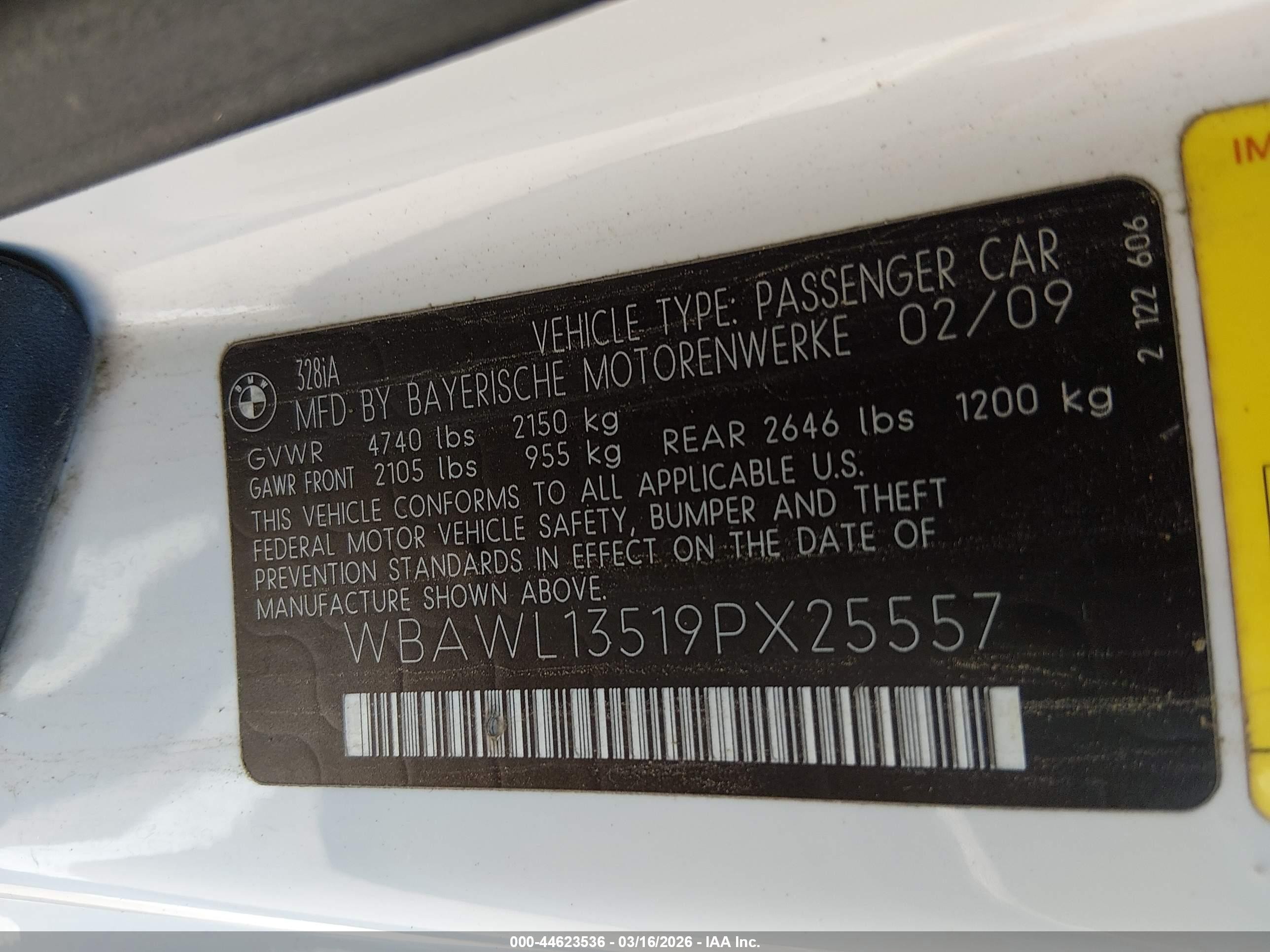 2009 Bmw 328i   Белый vin: WBAWL13519PX25557