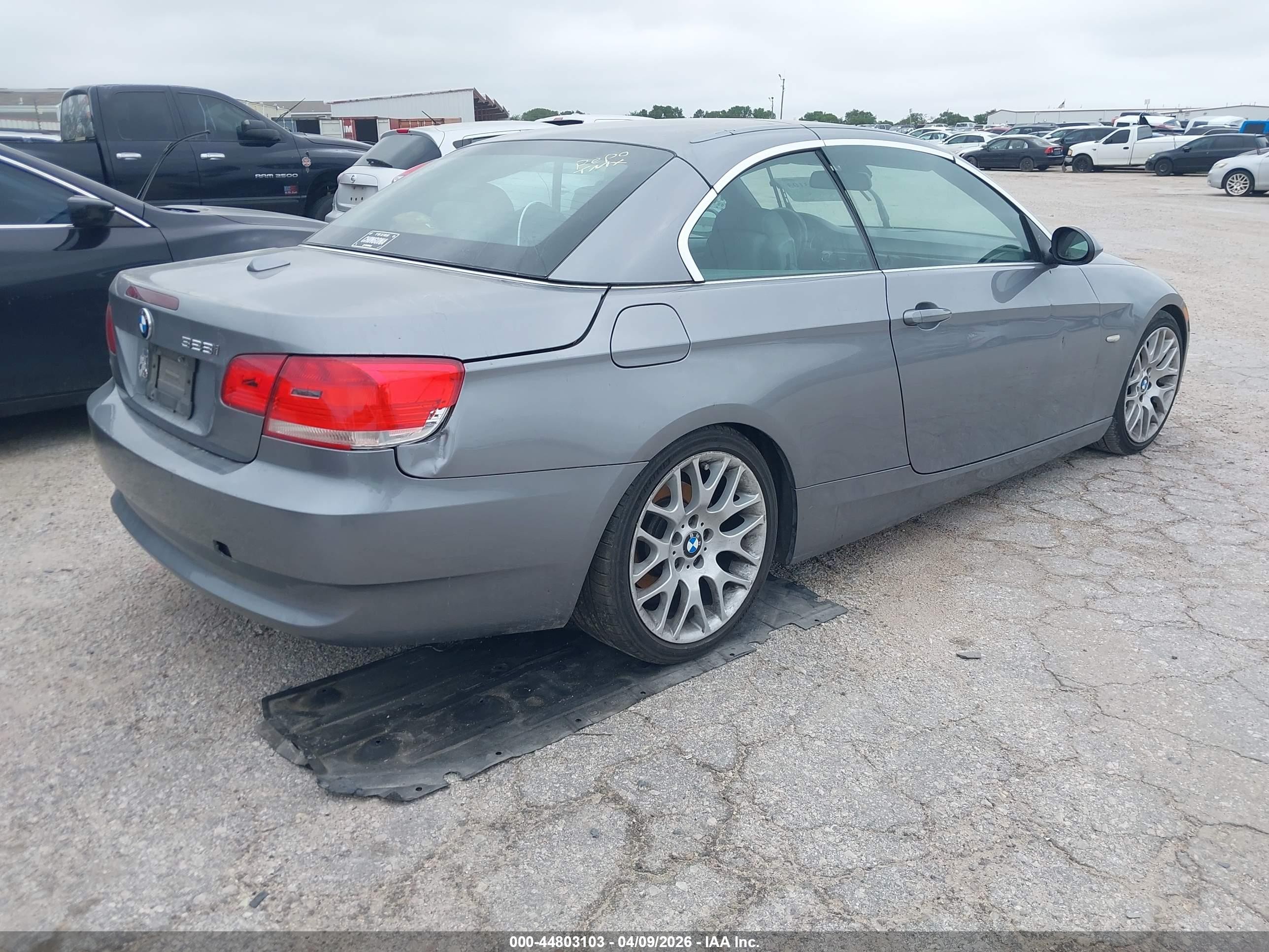 2009 Bmw 328i   Silver vin: WBAWL13529PX24384
