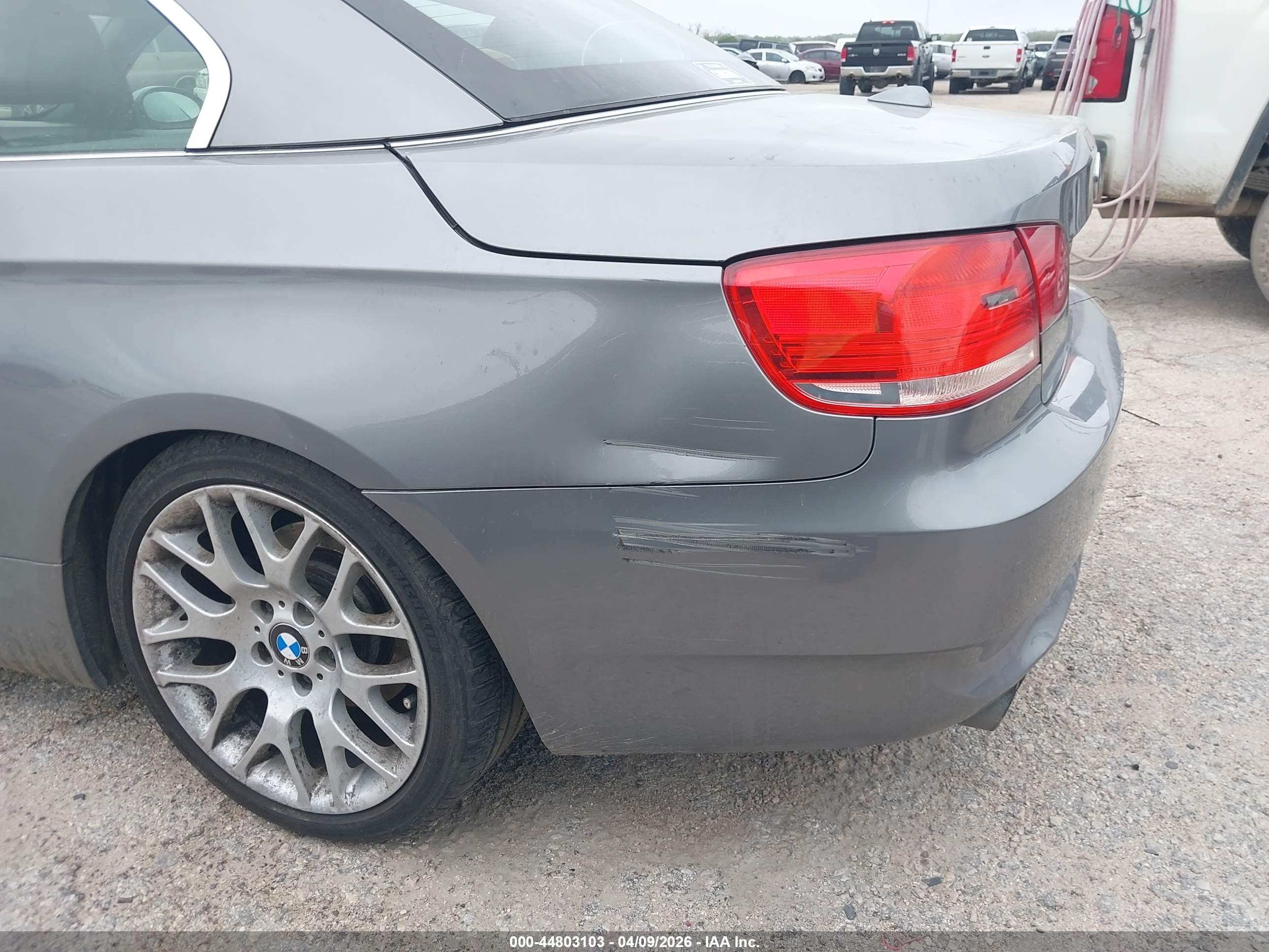 2009 Bmw 328i   Silver vin: WBAWL13529PX24384