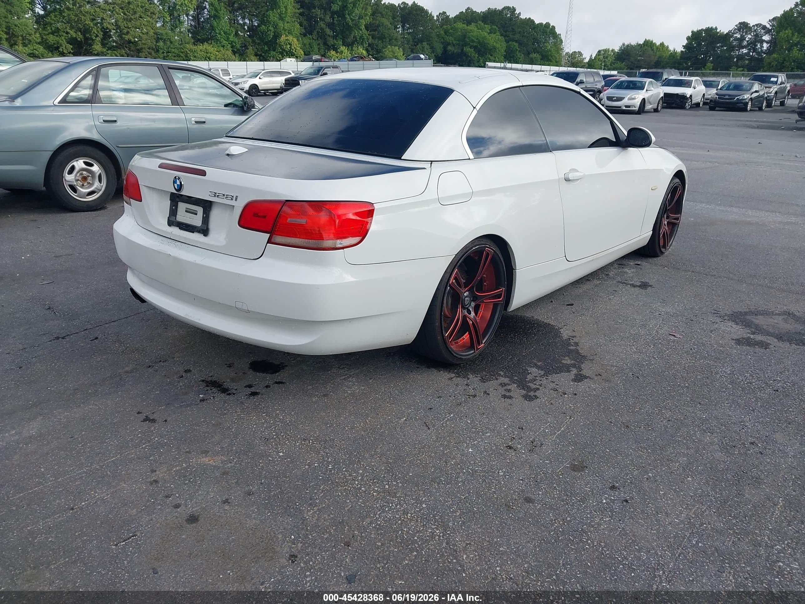 2008 Bmw 328i   White vin: WBAWL13538PX22853