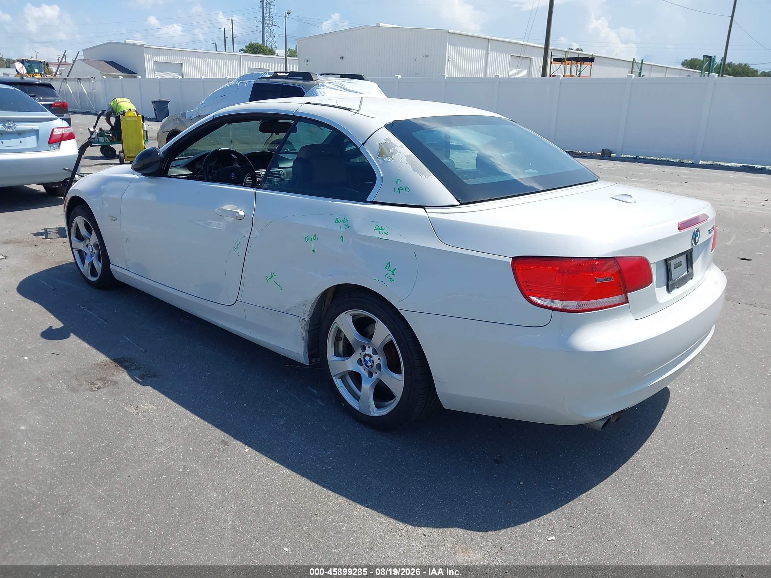 2009 Bmw 328i   White vin: WBAWL13539PX27049