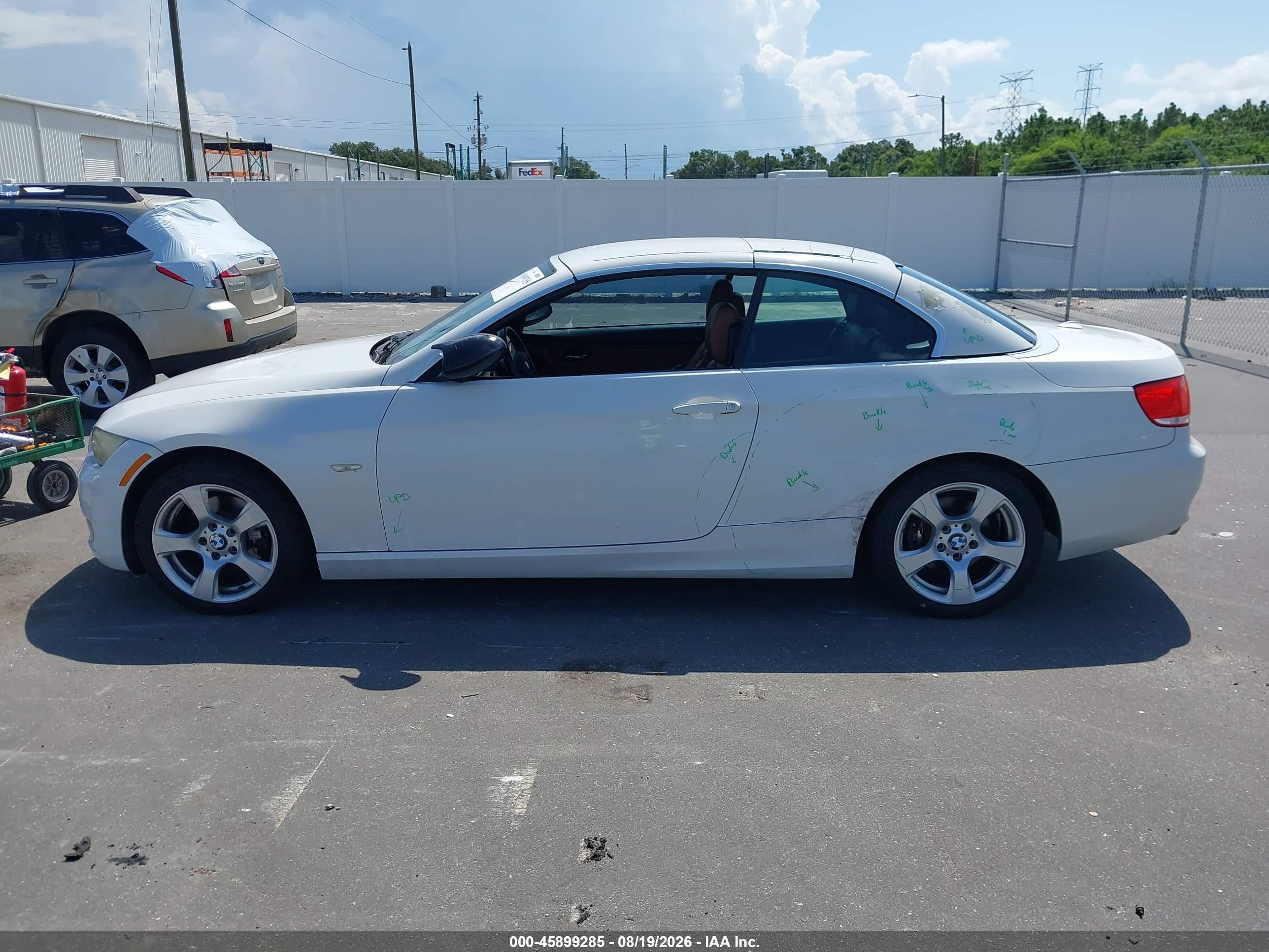 2009 Bmw 328i   White vin: WBAWL13539PX27049