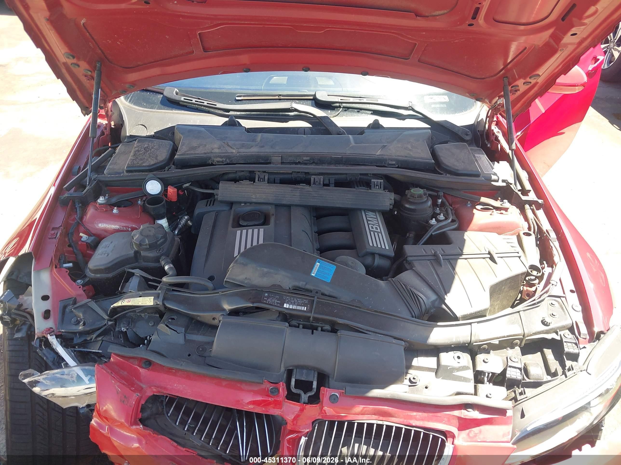 2009 Bmw 328i   Red vin: WBAWL13559PX24847