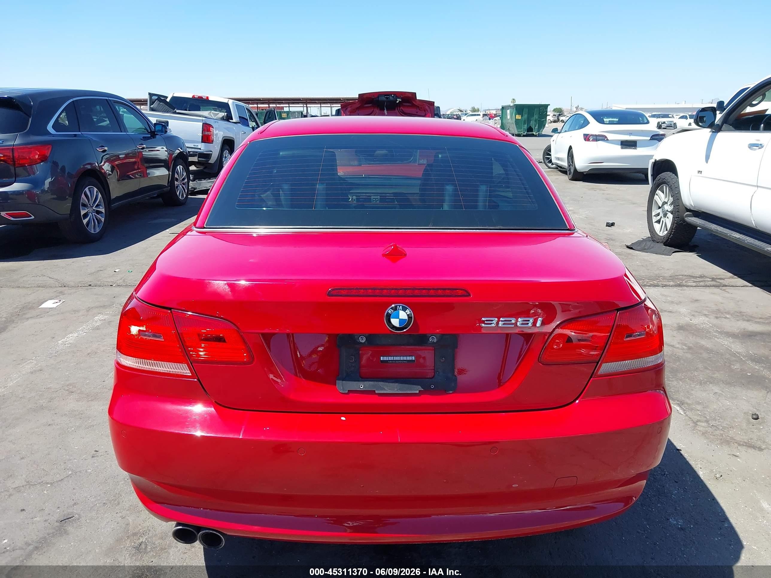 2009 Bmw 328i   Red vin: WBAWL13559PX24847