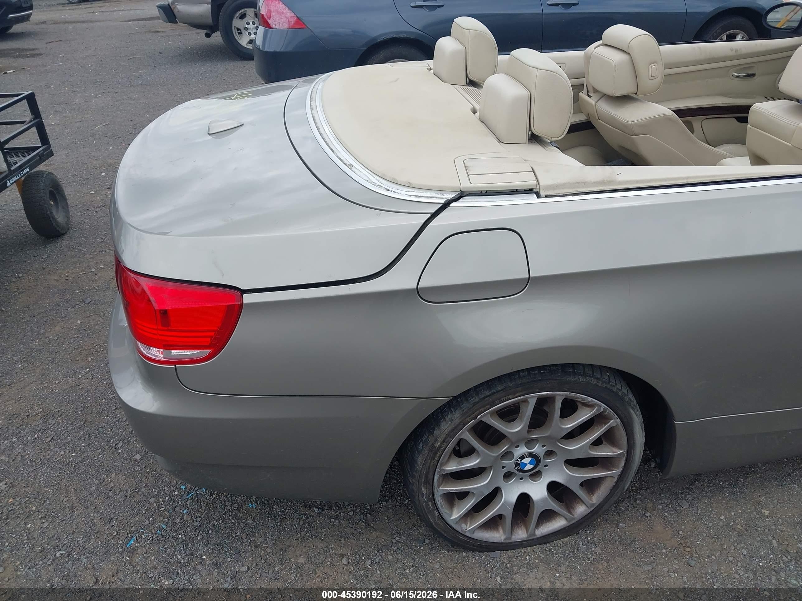 2009 Bmw 328i   Gold vin: WBAWL13559PX26632