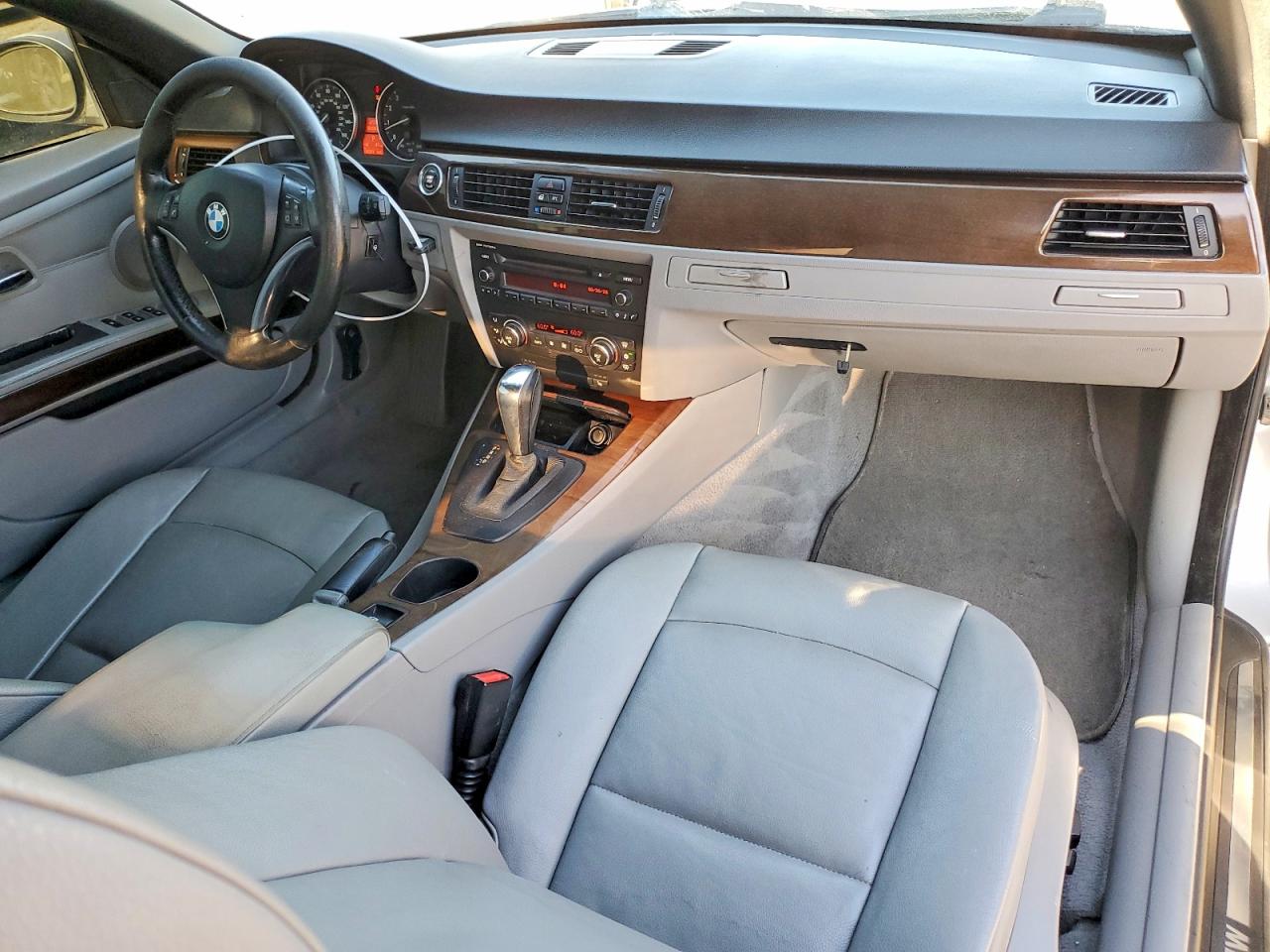 2009 Bmw 328 I Silver vin: WBAWL13579PX23408