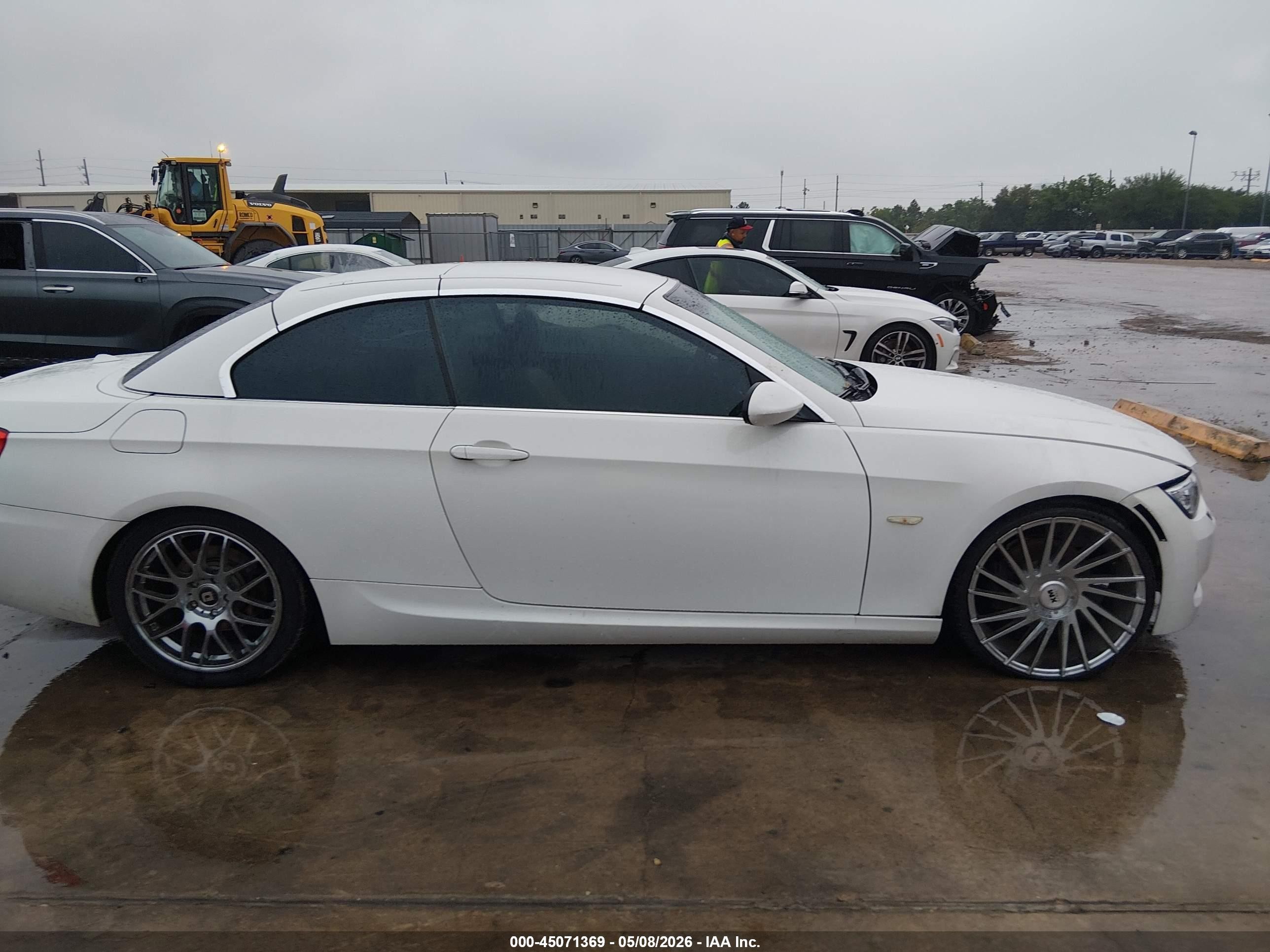 2009 Bmw 328i   White vin: WBAWL13589PX27127