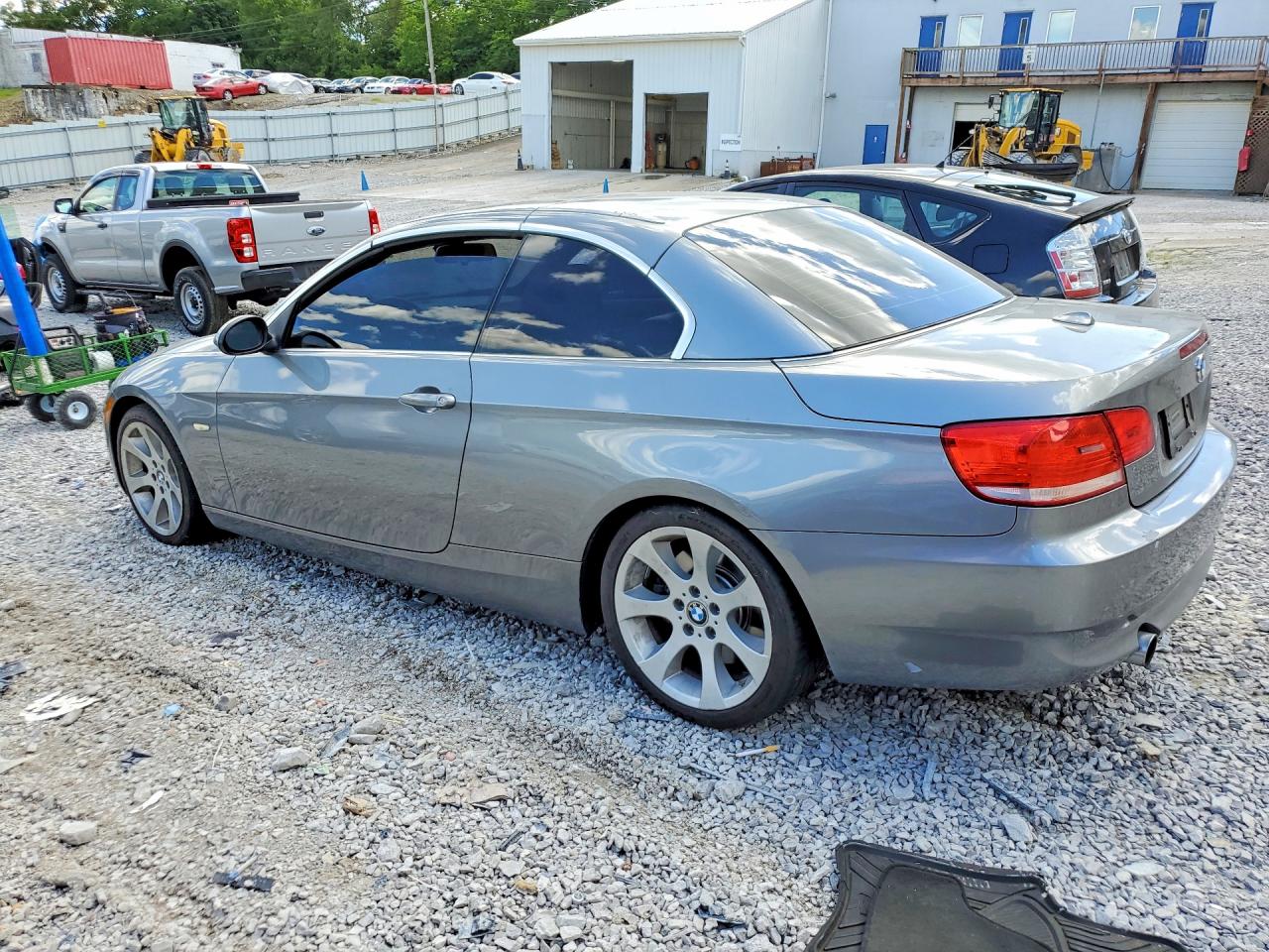 2007 Bmw 335 I Серый vin: WBAWL73507PX49901