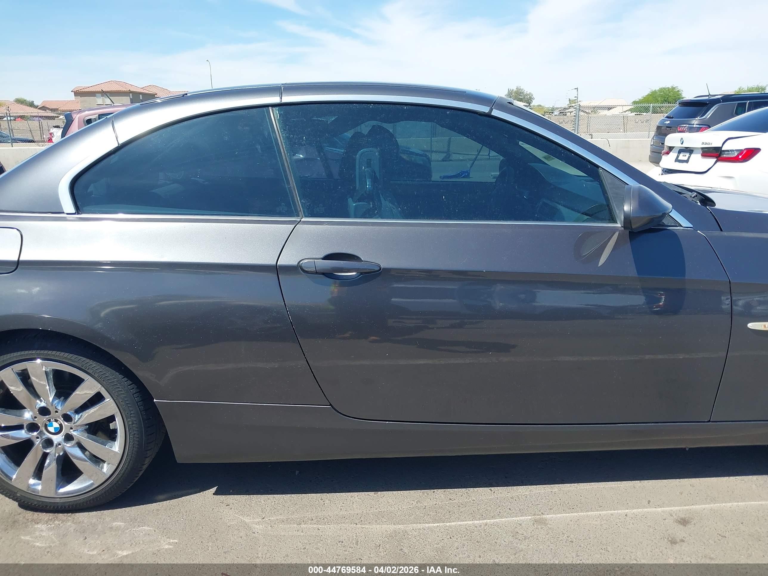 2007 Bmw 335i   Gray vin: WBAWL73517PX51107
