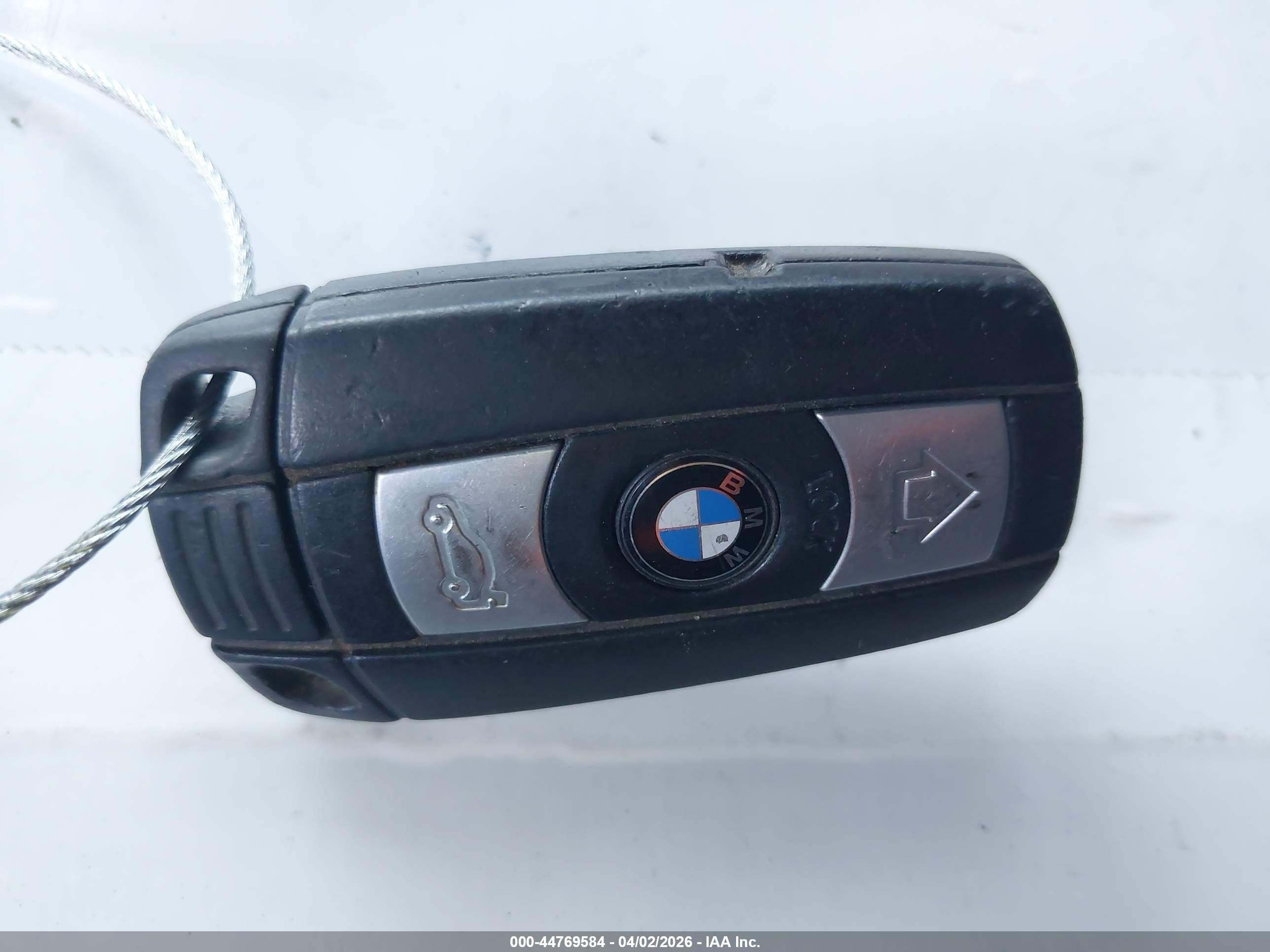 2007 Bmw 335i   Gray vin: WBAWL73517PX51107