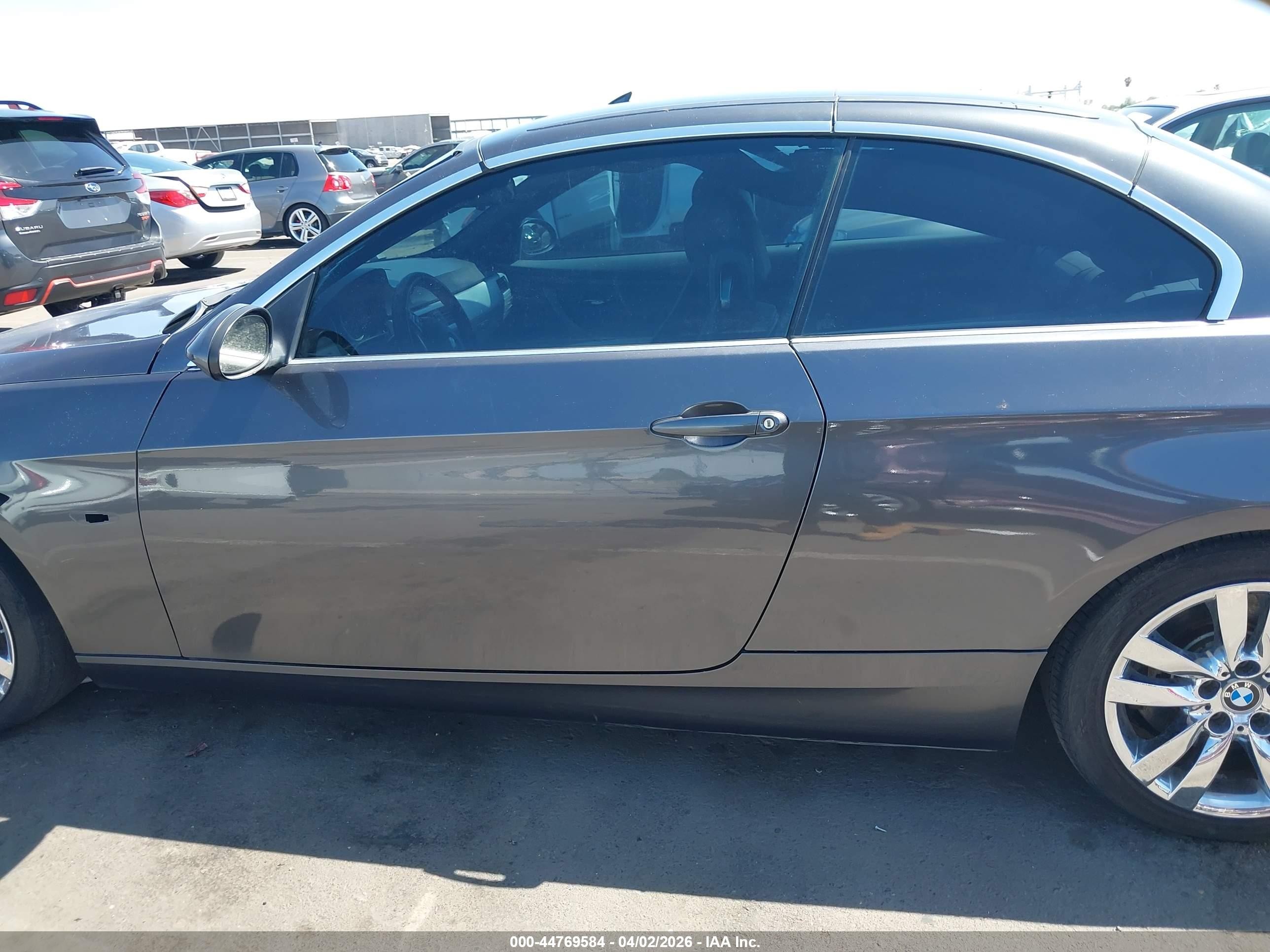 2007 Bmw 335i   Gray vin: WBAWL73517PX51107