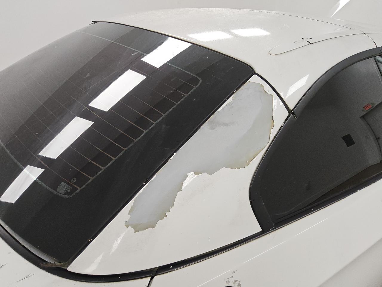 2009 Bmw 335 I White vin: WBAWL73519P473750 Damage: Right Drip Rail, Previous Repair, Substandard Repair