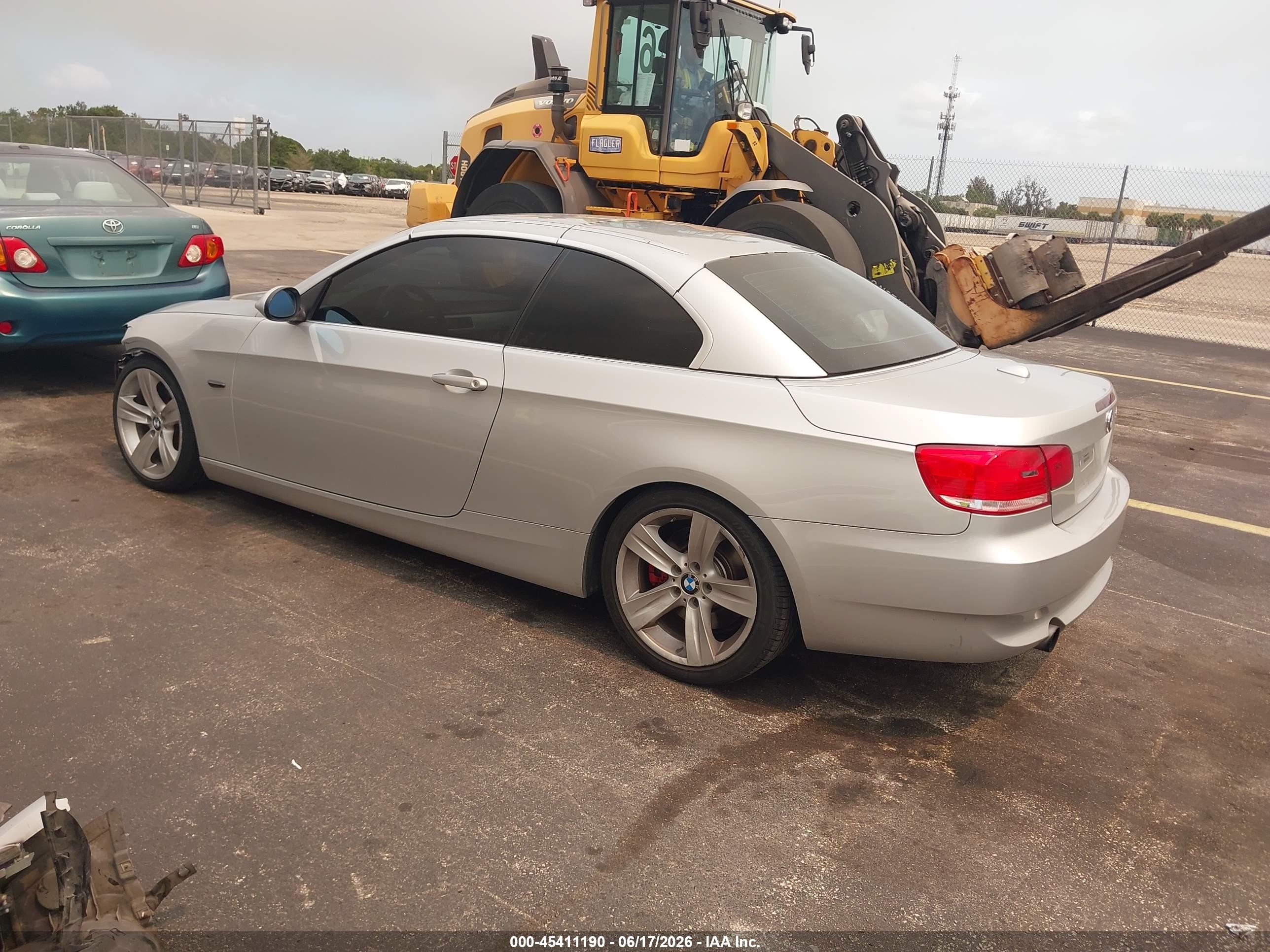2007 Bmw 335i   Gray vin: WBAWL73537PX47608