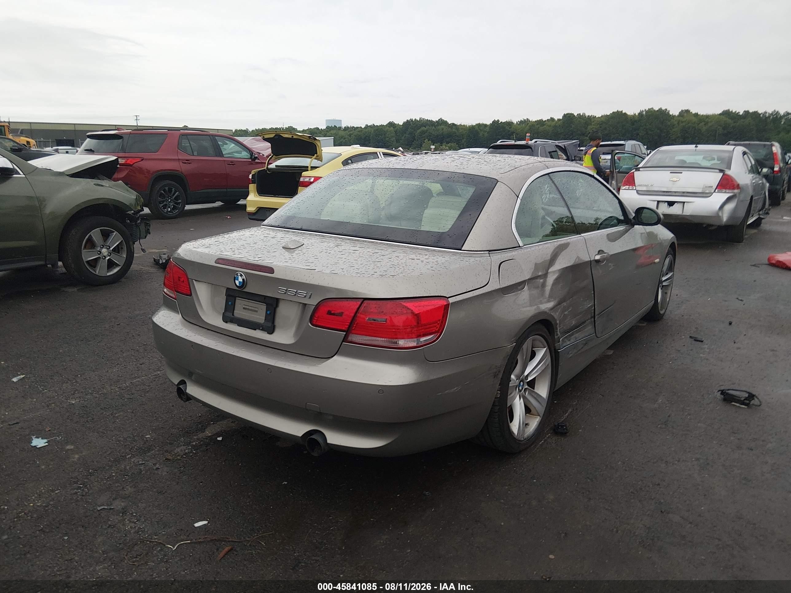 2007 Bmw 335i   Gold vin: WBAWL73537PX47737