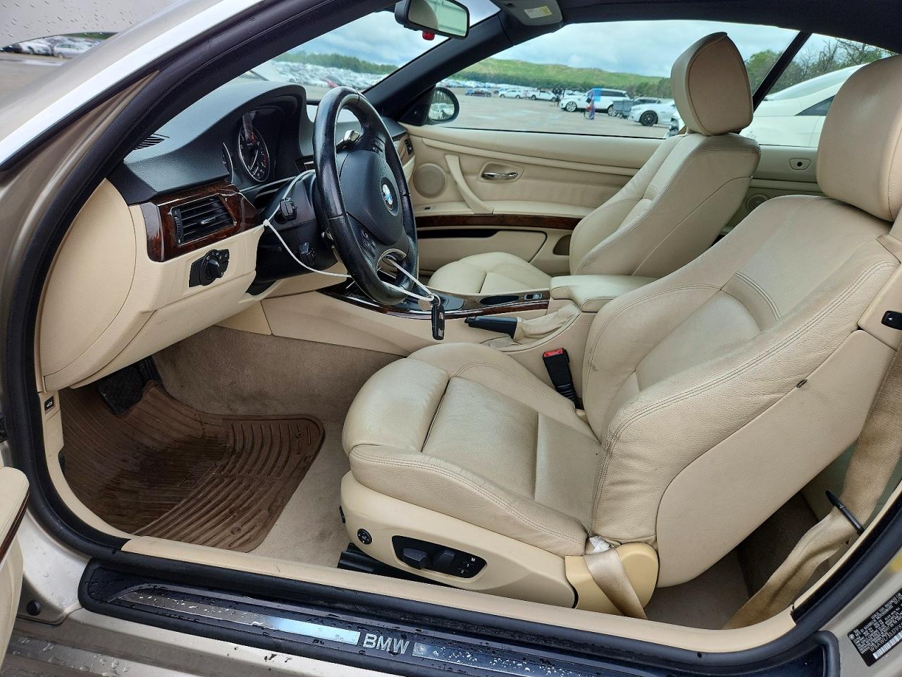 2007 Bmw 335 I Tan vin: WBAWL73537PX49570