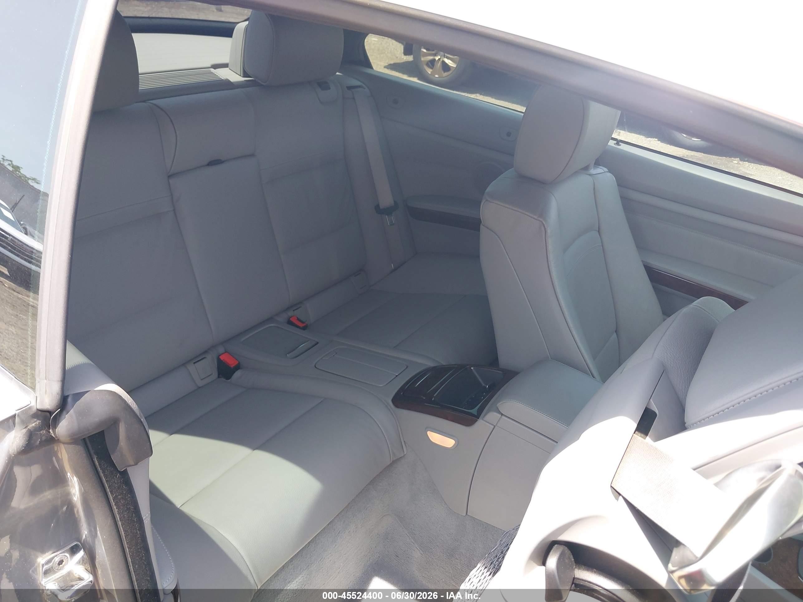 2008 Bmw 335i   Серебряный vin: WBAWL73538PX52650