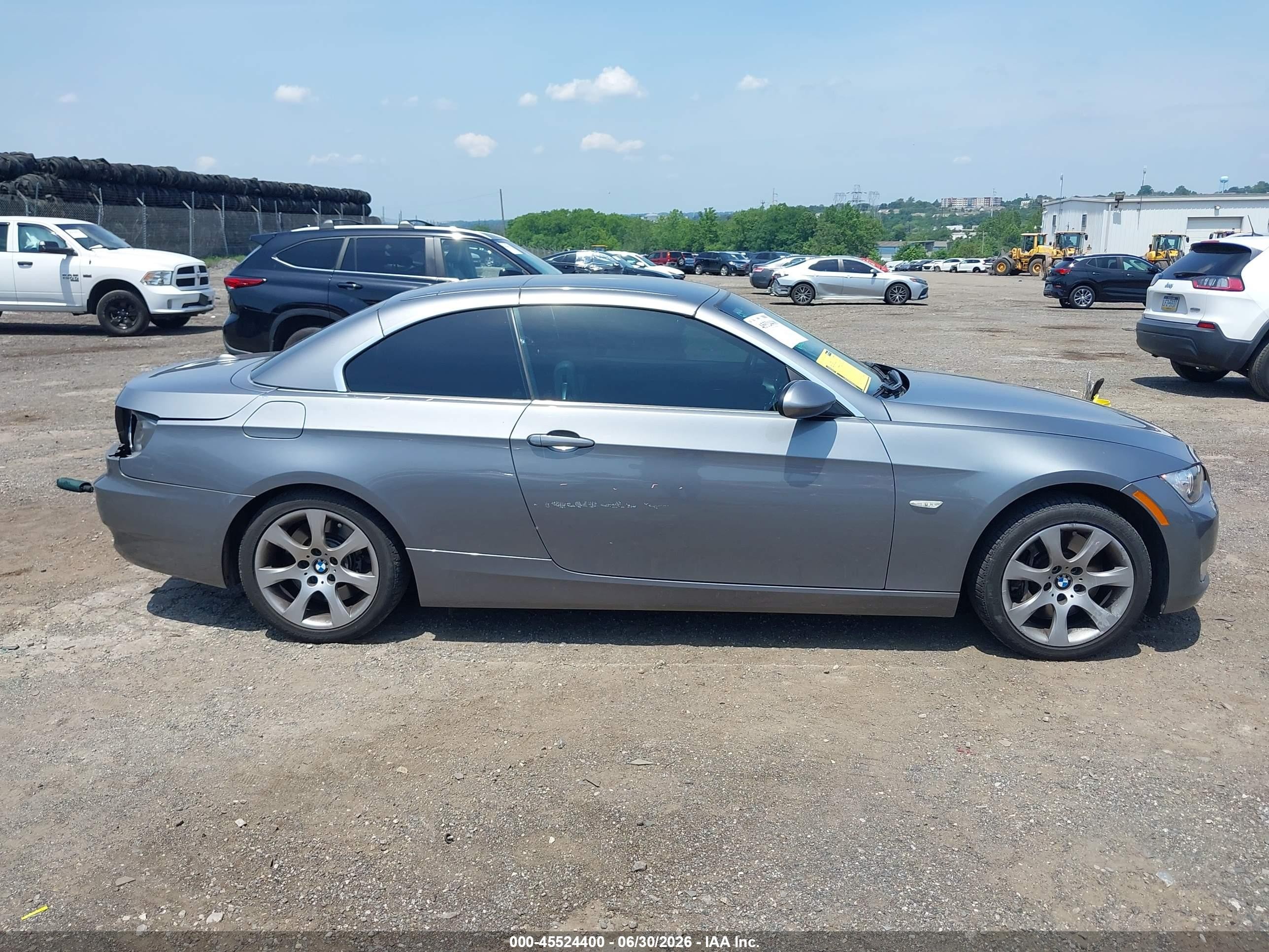 2008 Bmw 335i   Серебряный vin: WBAWL73538PX52650