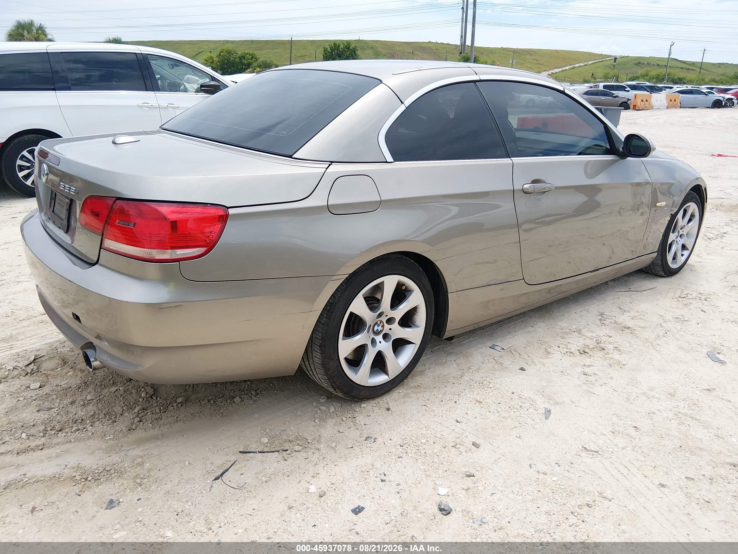 2008 Bmw 335i   Champagne vin: WBAWL73538PX58951